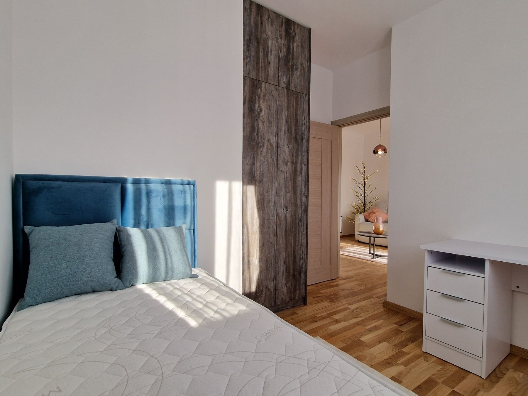 Moderno opremljen dvosoban stan 48m2 u novoj stambenoj zgradi sa fantastičnim pogledom na more,Becici (NA DUZI PERIOD,DOSTUPAN OD 01.09) - Amfora Real Estate