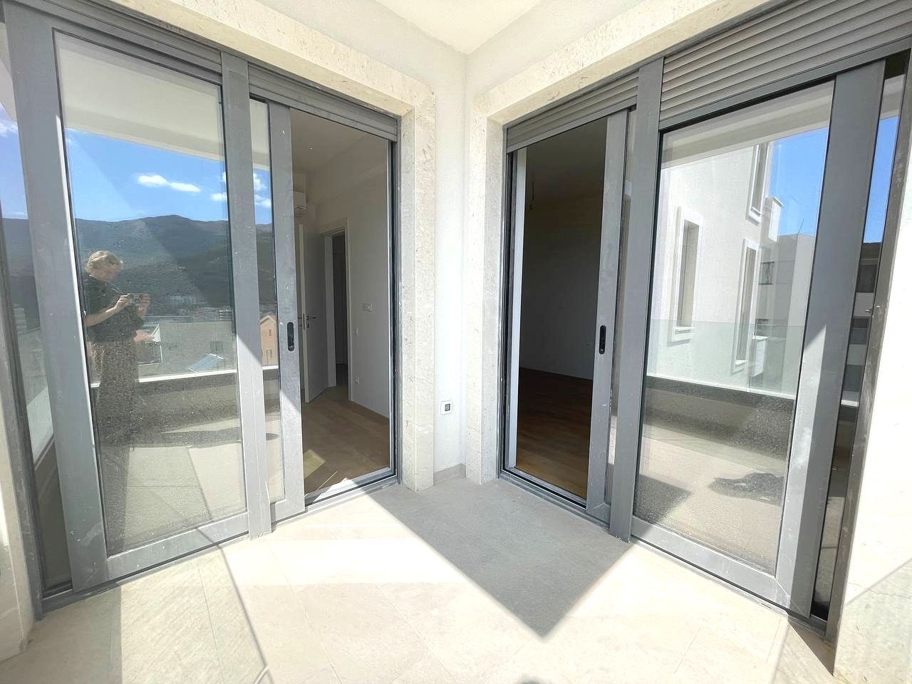 amforaproperty.com/Jednosoban stan 40m2+1m2 GRATIS zelene terase,u novom kompleksu sa bazenom, SPA i pogledom na more - BECICI
