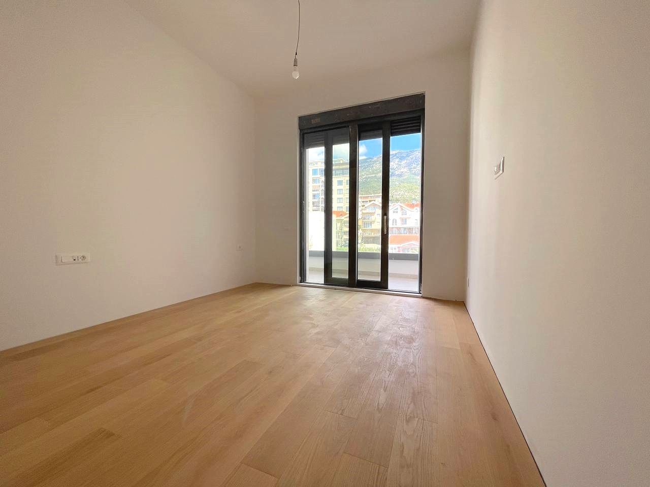 amforaproperty.com/Dvosoban stan 66m2+9m2 GRATIS zelene terase,u novom kompleksu sa bazenom, SPA i pogledom na more - BECICI