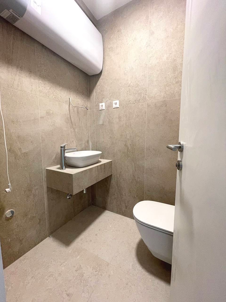 amforaproperty.com/Dvosoban stan 66m2+9m2 GRATIS zelene terase,u novom kompleksu sa bazenom, SPA i pogledom na more - BECICI