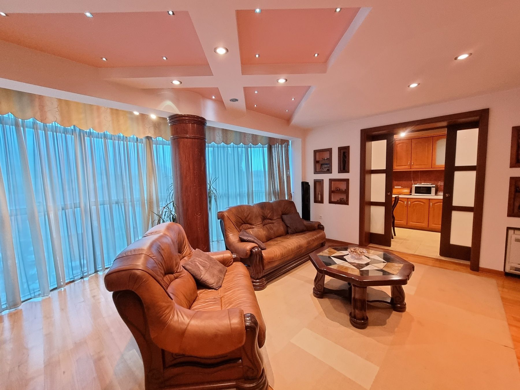 Nov potpuno opremljen dvosoban stan 85m2 u visokokvalitetnoj zgradi drogerije Kuća hemije u Budvi. - Amfora Real Estate