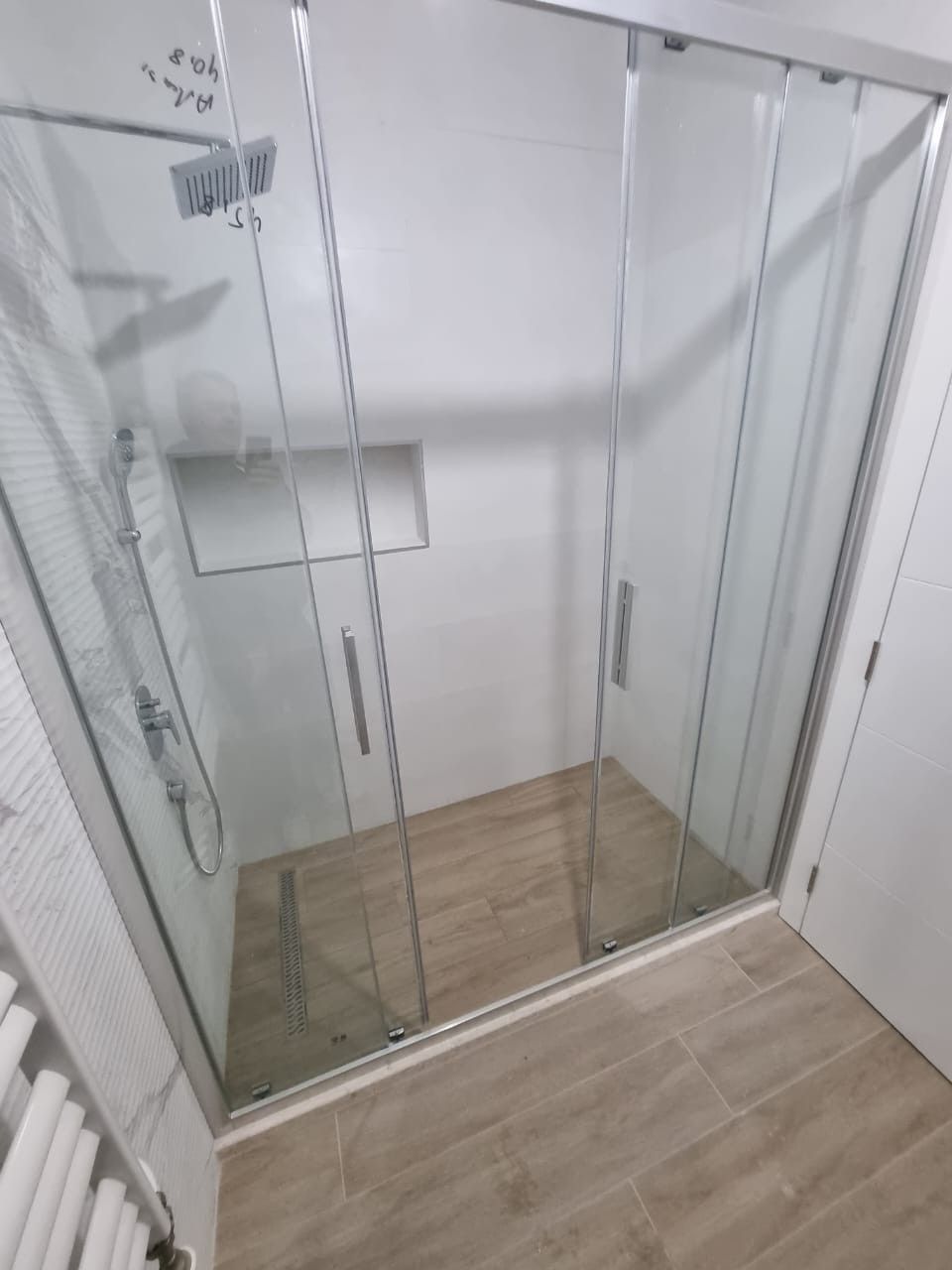 Luksuzna vila 280m2 sa bazenom i panoramskim pogledom na more,Šušan, Barska rivijera. - Amfora Real Estate