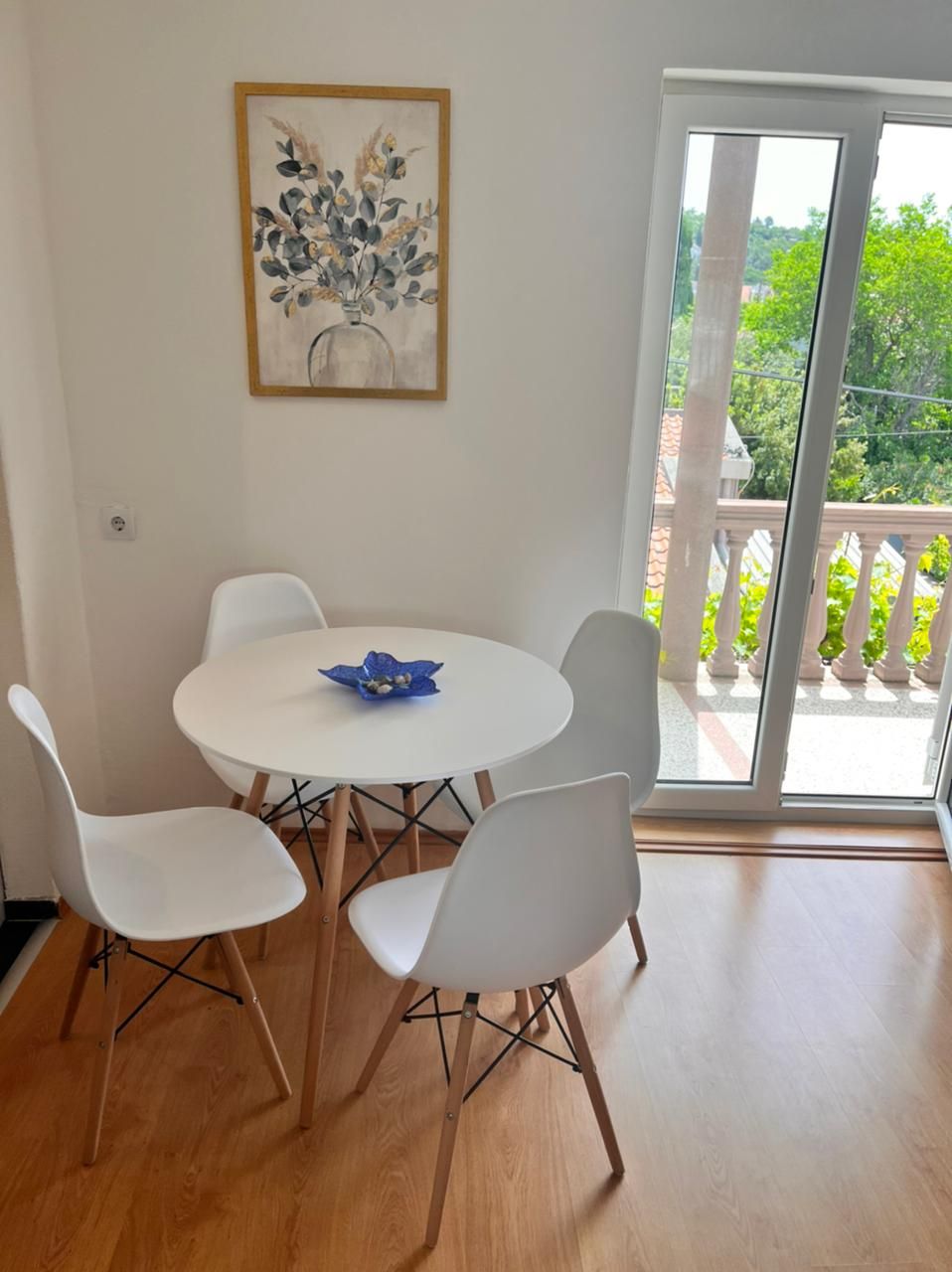 Prodaje se kuća površine 175m2 u Sutomoru. - Amfora Real Estate