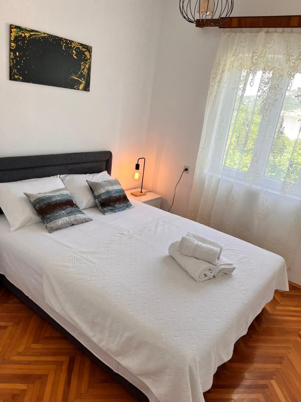 Prodaje se kuća površine 175m2 u Sutomoru. - Amfora Real Estate