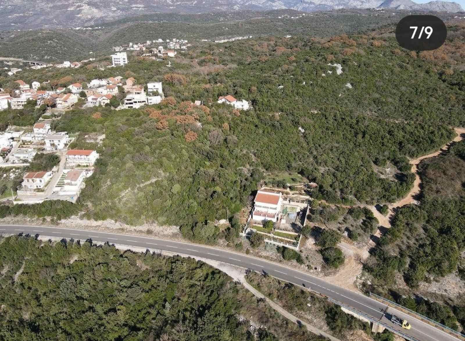 Gradjevinski plac 9846m2  u Baru,naselje Bušat. - Amfora Real Estate