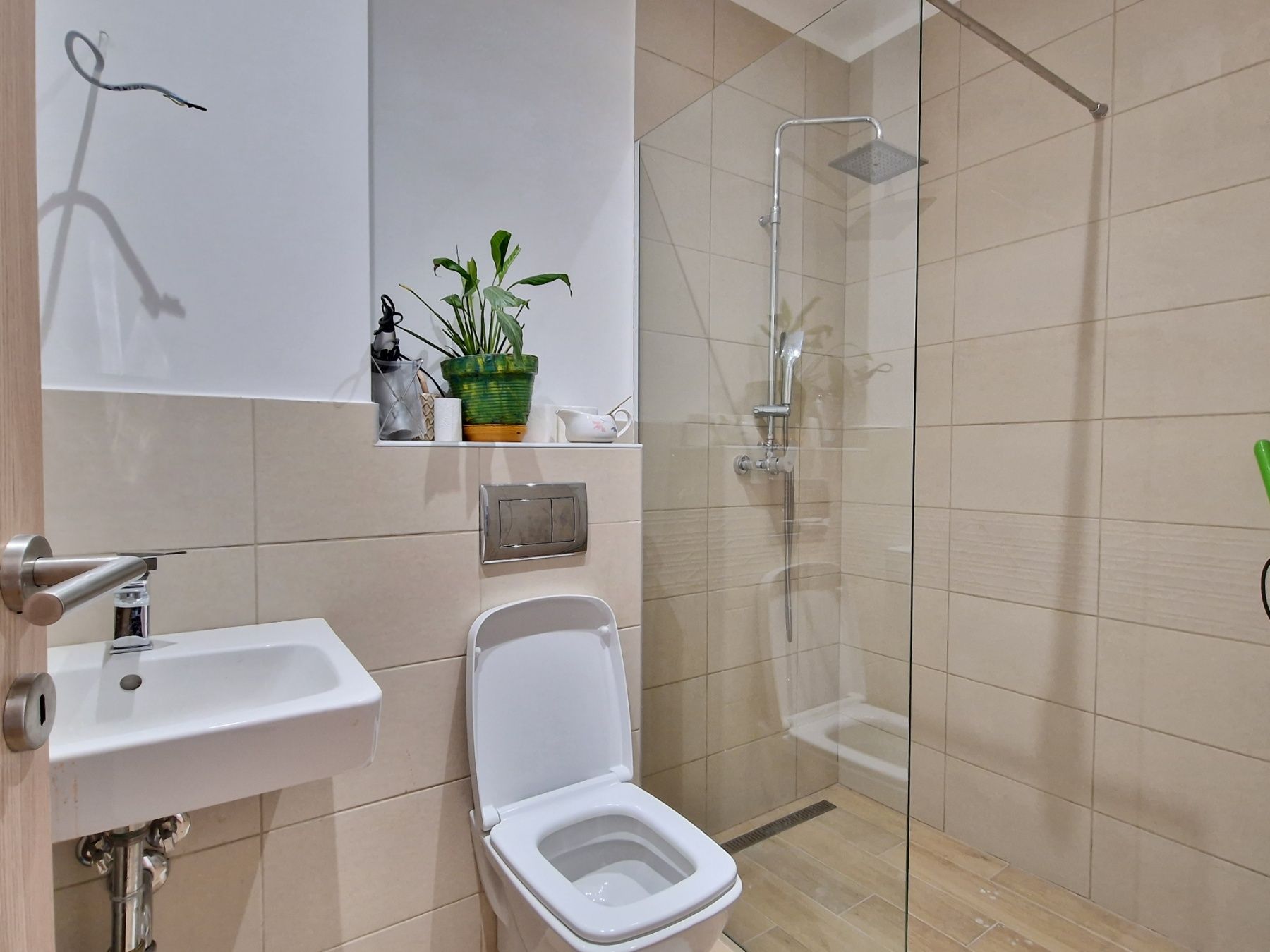 Trosoban moderno opremljen stan ,u novom kompleksu The Old Bakery u Budvi. - Amfora Real Estate