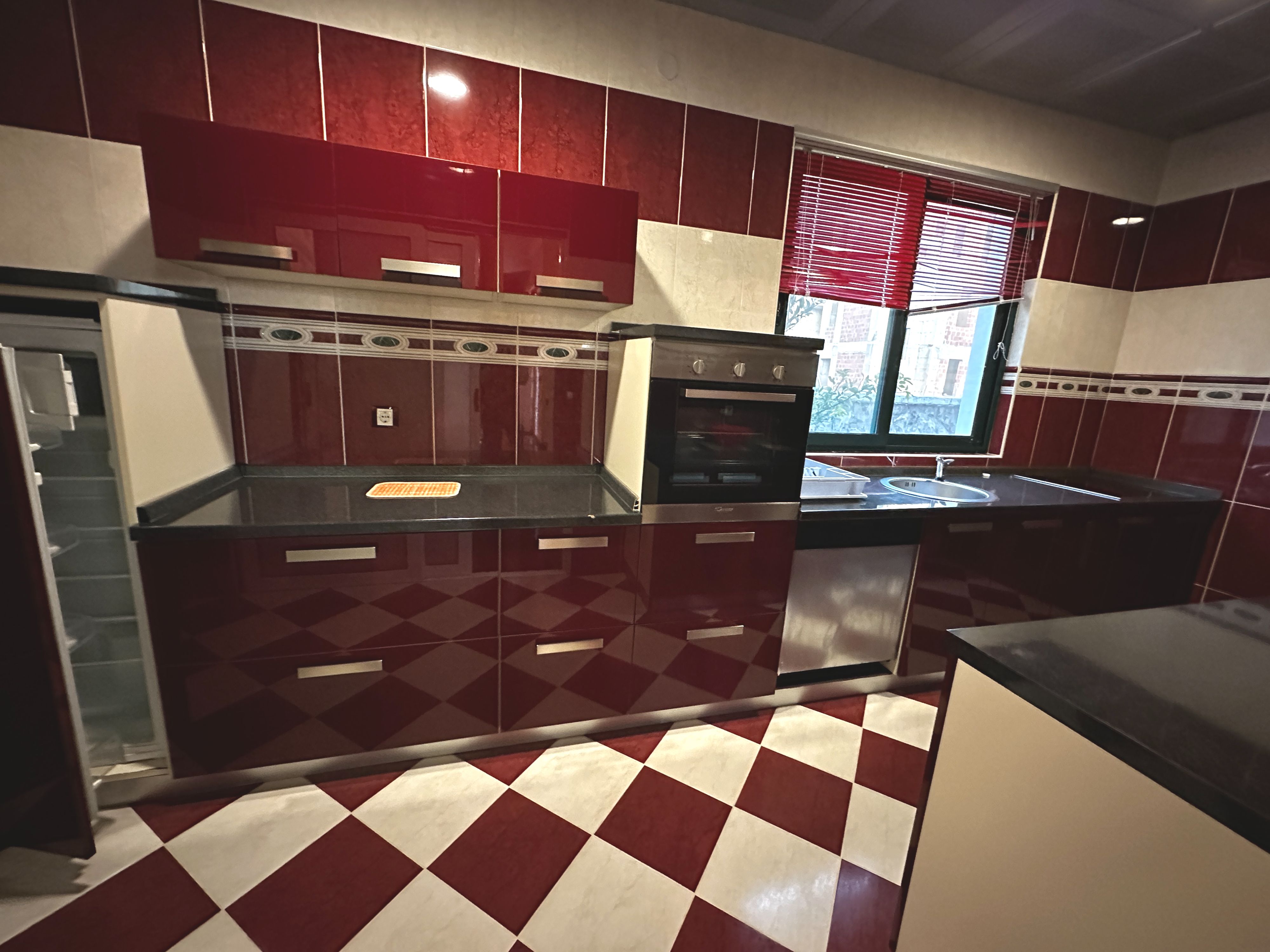 Luksuzna vila 422m2 sa bazenom i panoramskim pogledom,Petrovac (Budva) - Amfora Real Estate