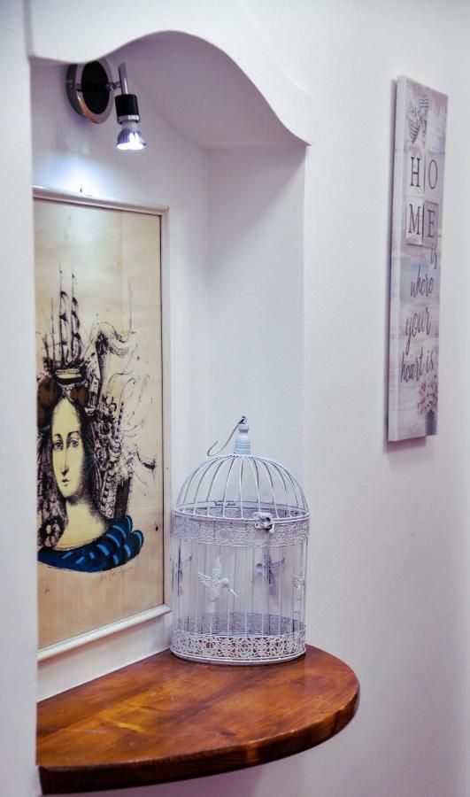 Hotel 550m2 na samo 50 metara od mora i 100 metara od istorijskog centra grada,Kotor. - Amfora Real Estate