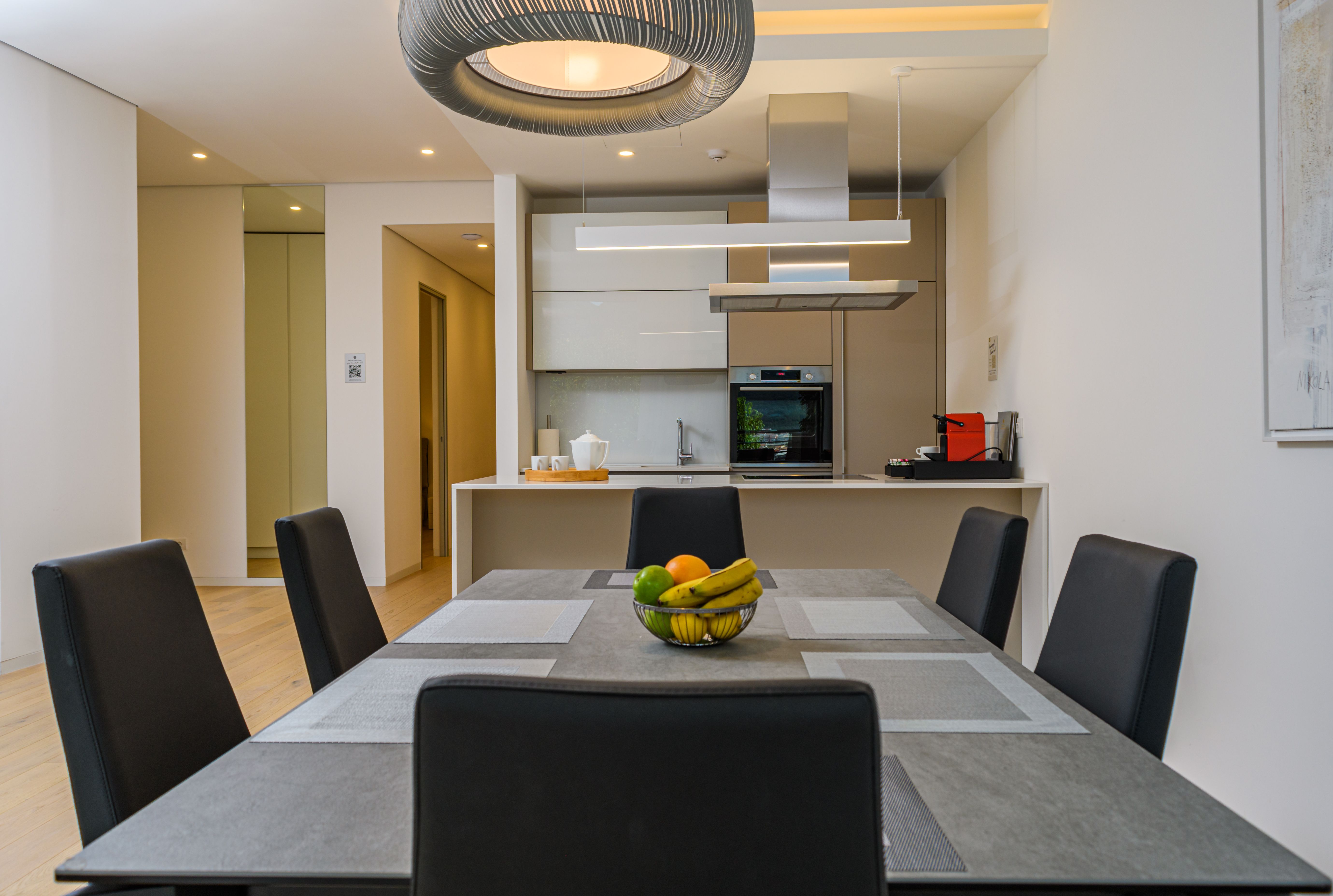 BUDVA,DUKLEY GARDENS-Dvosoban stan 172m2 sa pogledom na more (Mogucnost placanja u Kriptovalutama) - Amfora Real Estate