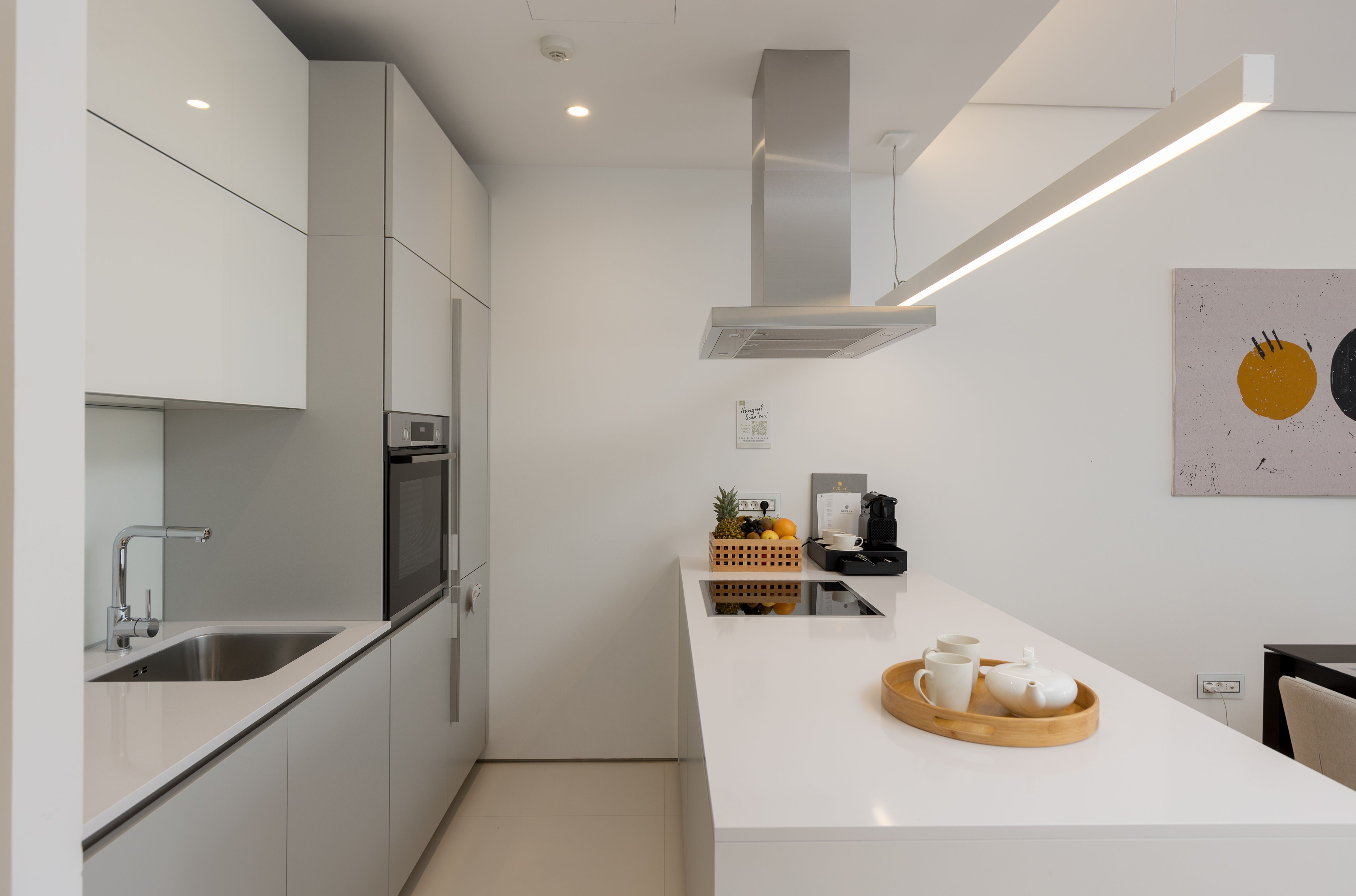 Luksuzan trosoban stan 180m2 sa pogledom na more u ekskluzivnom kompleksu DUKLEY GARDENS ,BUDVA. - Amfora Real Estate