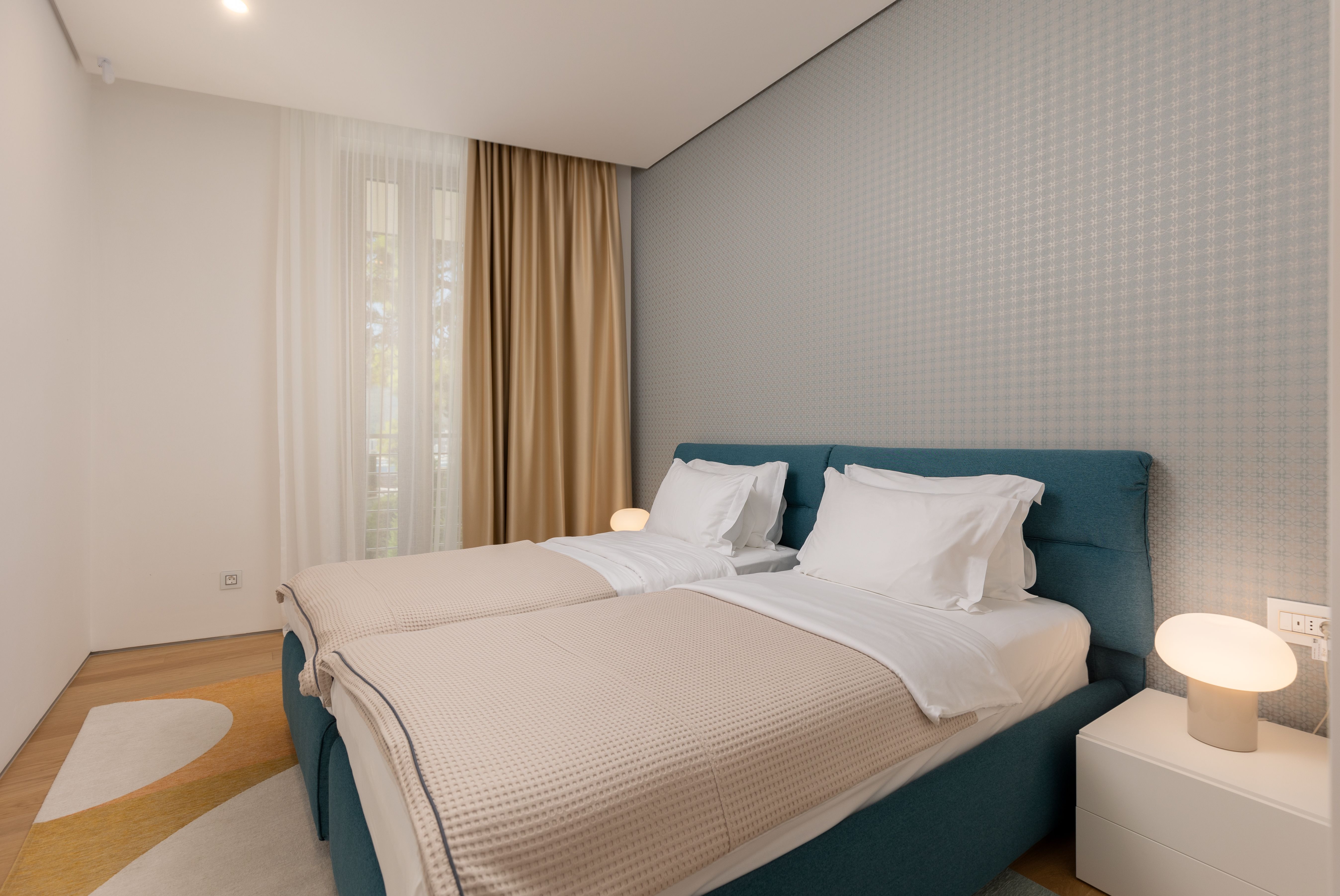 Luksuzan trosoban stan 180m2 sa pogledom na more u ekskluzivnom kompleksu DUKLEY GARDENS ,BUDVA. - Amfora Real Estate