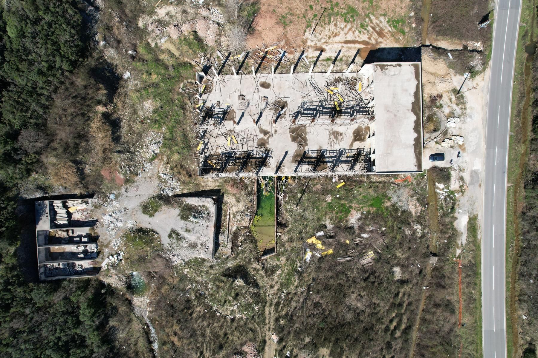 Urbanizovano zemljiste 10.000 m2 sa objektom,Kubasi (opstina Kotor) - Amfora Real Estate