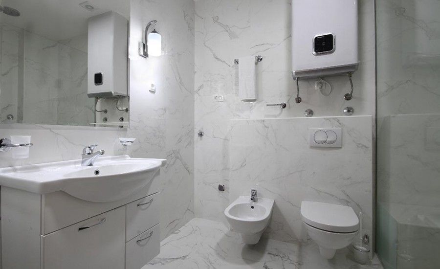 Ekskluzivna ponuda! Luksuzan jednosoban stan 58m2 sa neverovatnim pogledom na more Becici-PRVA LINIJA DO MORA - Amfora Real Estate