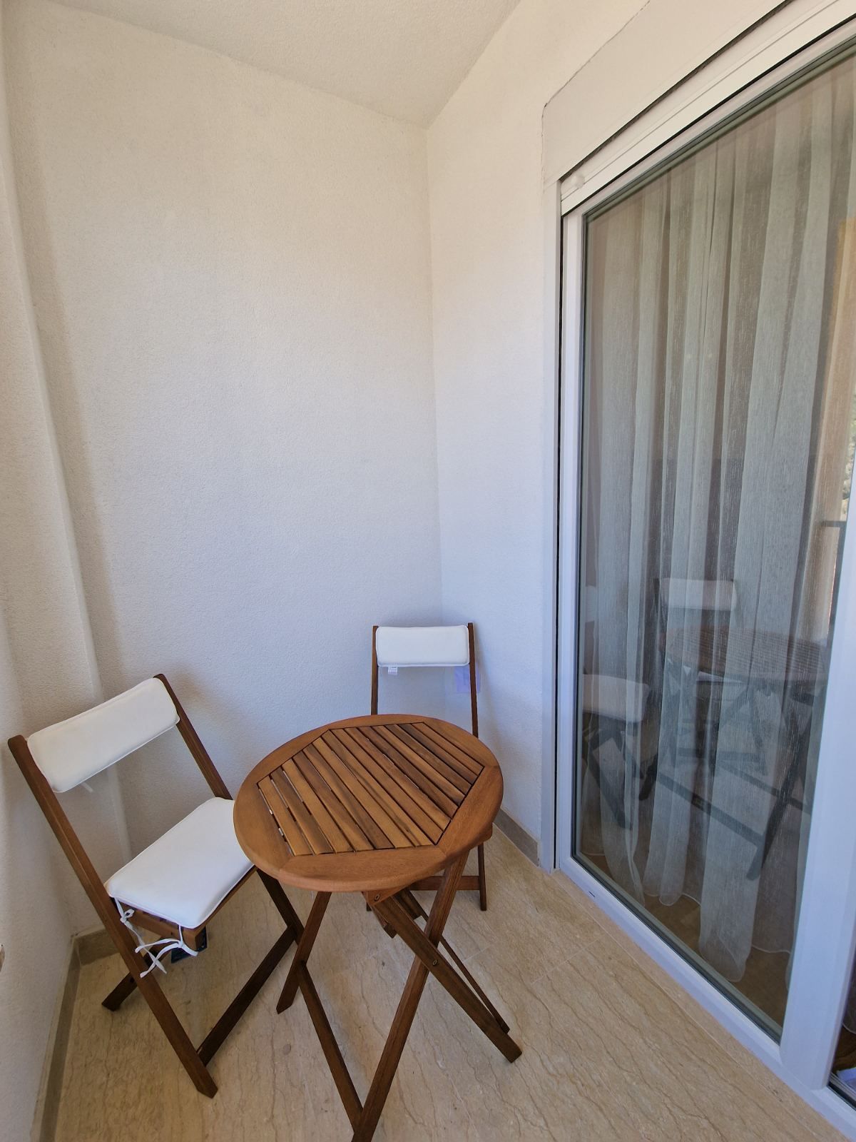 Moderno opremljen jednosoban stan (37m2) u novoj zgradi u Bečićima - Amfora Real Estate