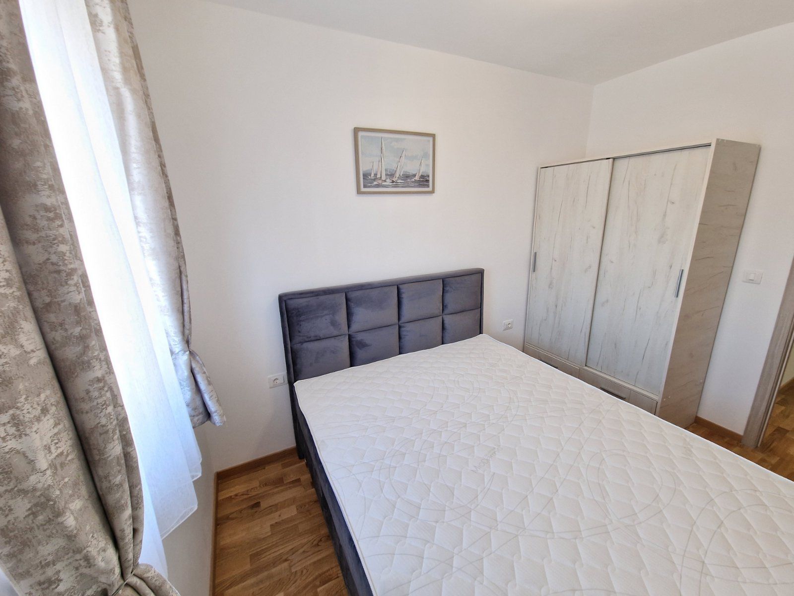 Moderno opremljen jednosoban stan (37m2) u novoj zgradi u Bečićima - Amfora Real Estate