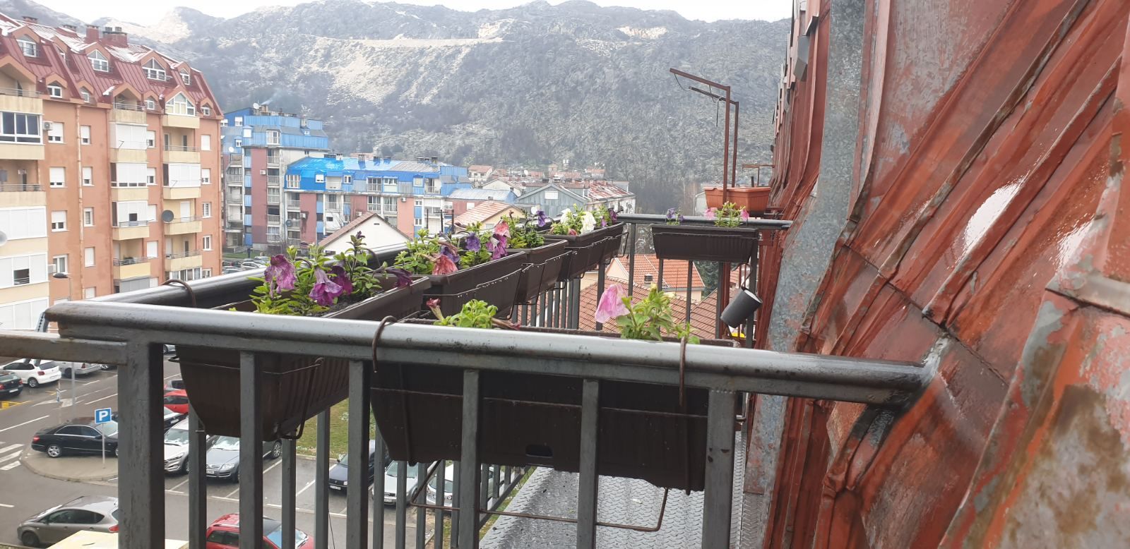 Garsonjera 27m2 u strogom centru grada,Cetinje. - Amfora Real Estate