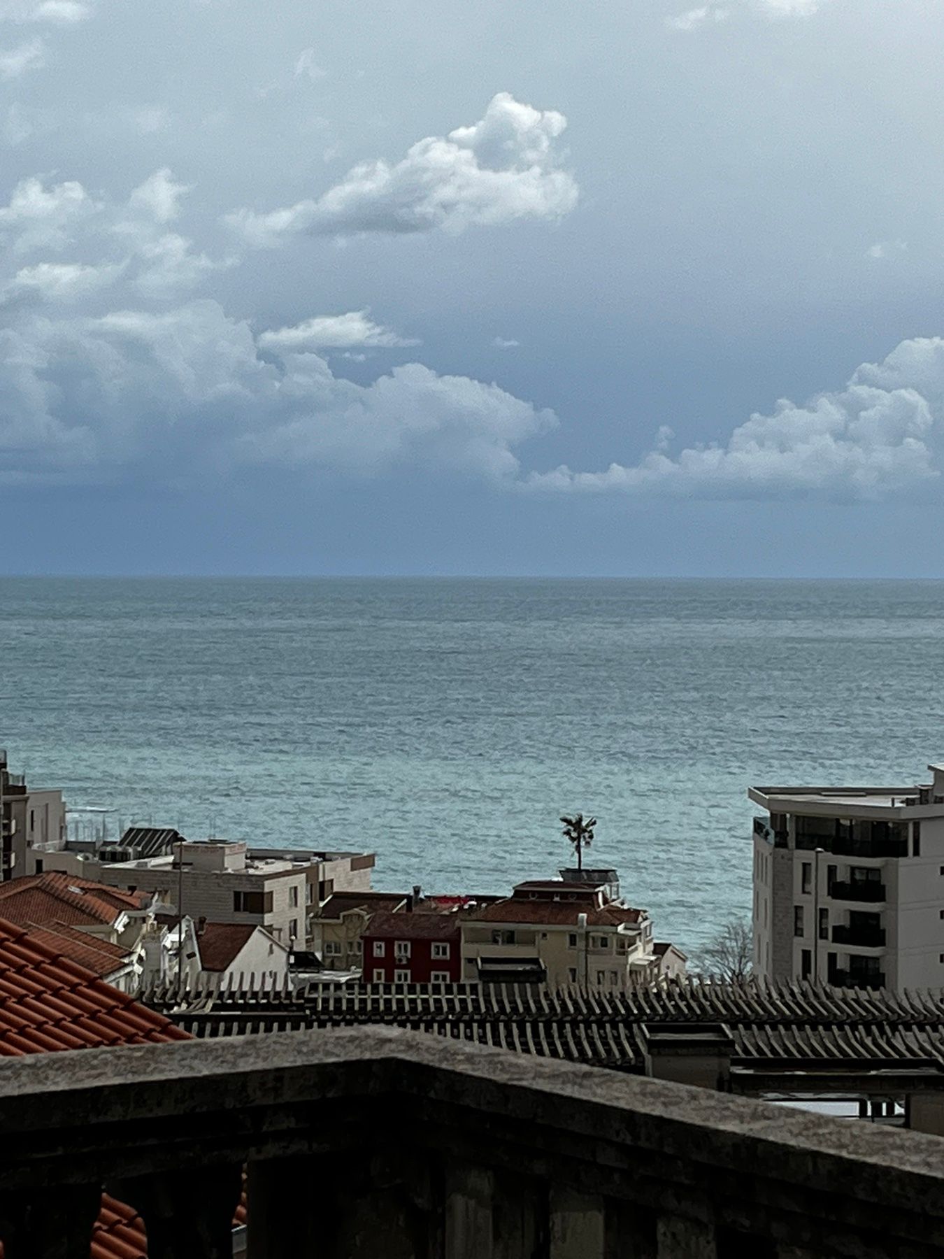 Jednosoban stan sa pogledom na more, Rafailovici  (Na duzi period) - Amfora Real Estate