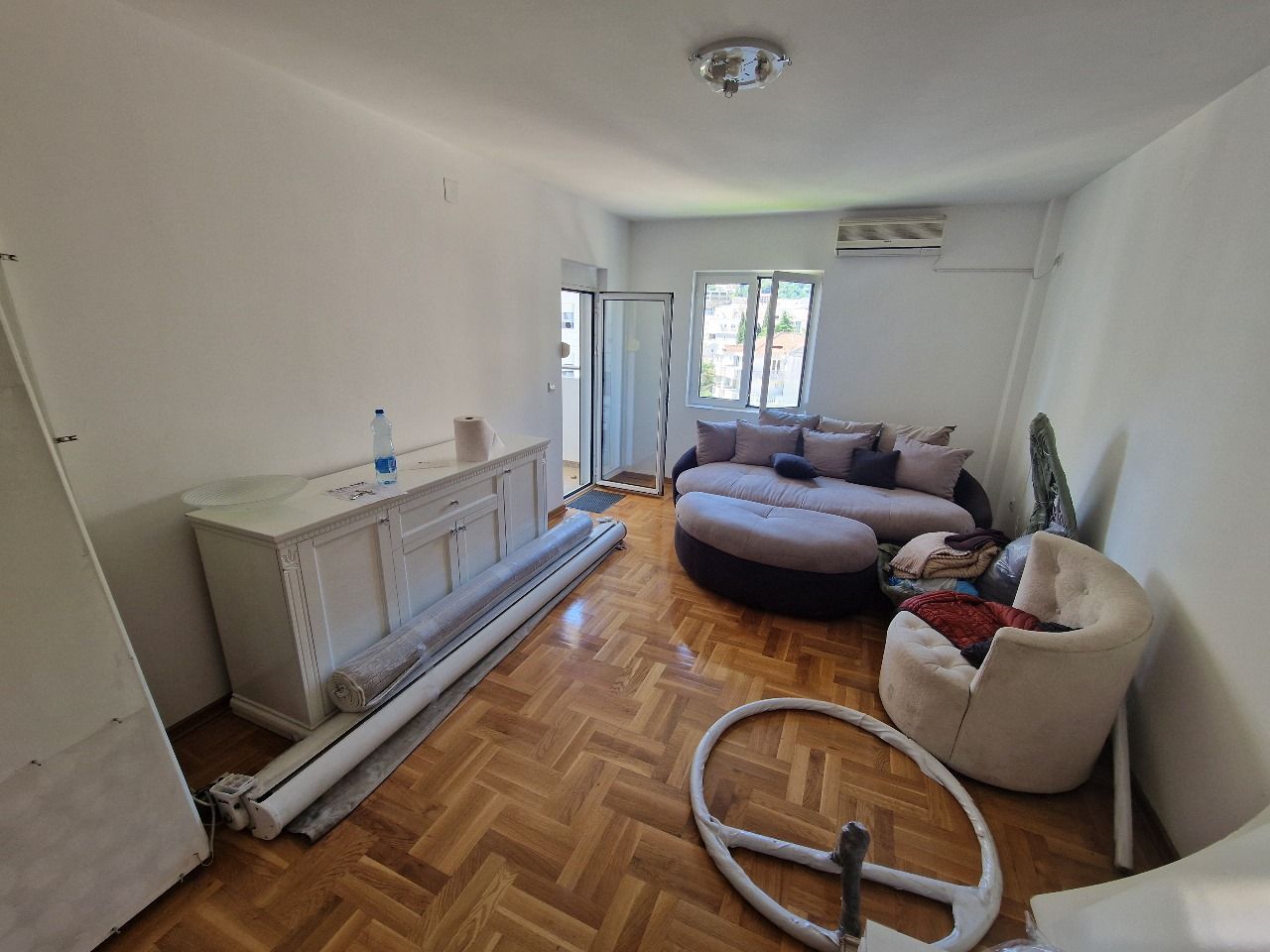 Prostran trosoban dupleks 160m² u centru Budve, samo 200m od mora - Amfora Real Estate