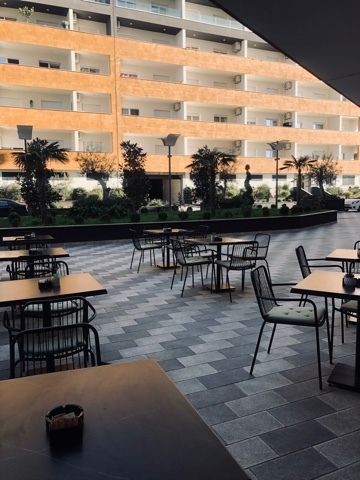 Na prodaju kompletno opremljena kafe-picerija u radu u novoizgradjenom kompleksu The Old Bakery, Budva. - Amfora Real Estate