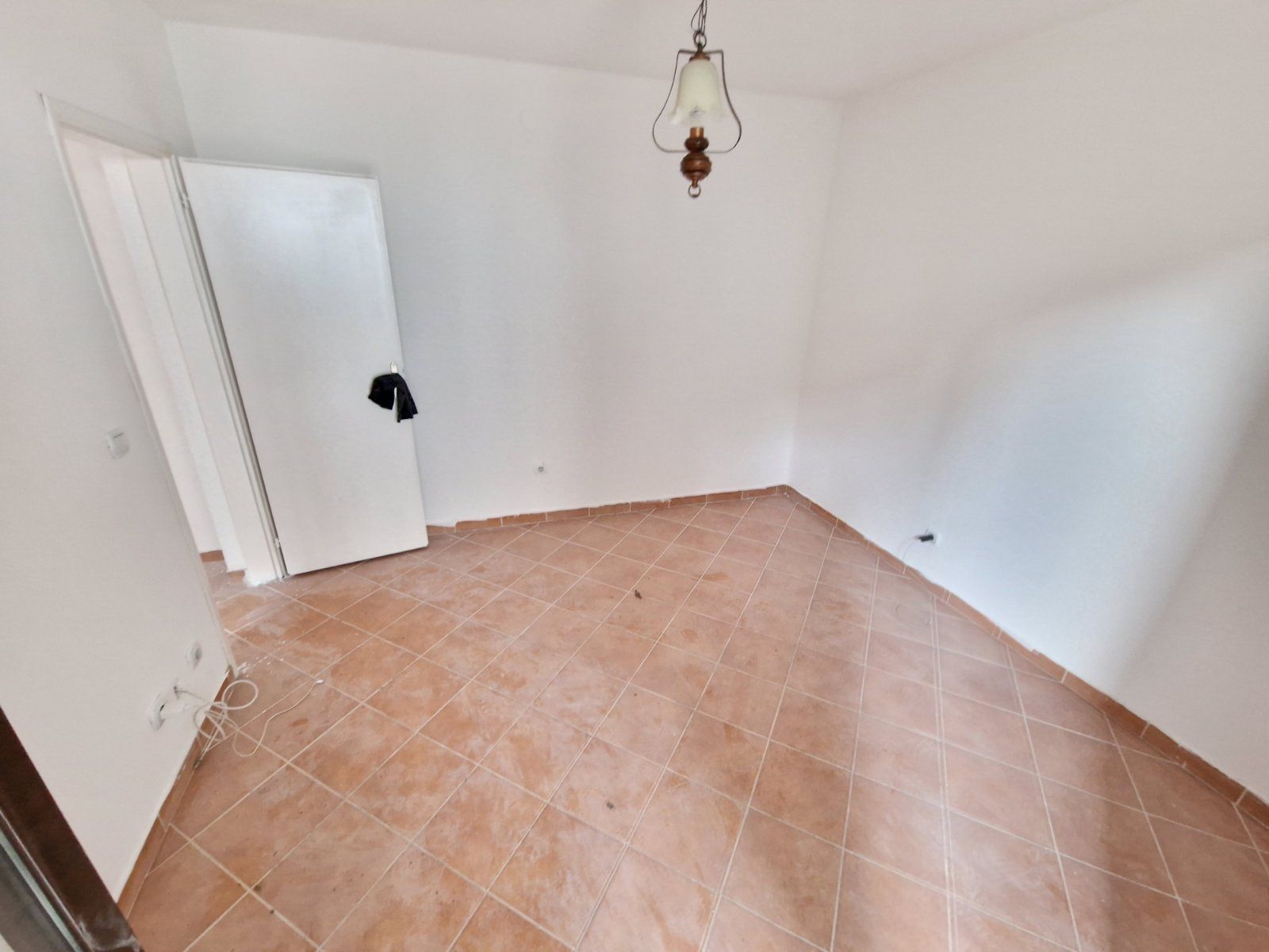 HITNA PRODAJA!!! DVOSPRATNA KUĆA 232m2 NA EKSKLUZIVNOJ LOKACIJI,BUDVA (PODKOSLJUN) - Amfora Real Estate