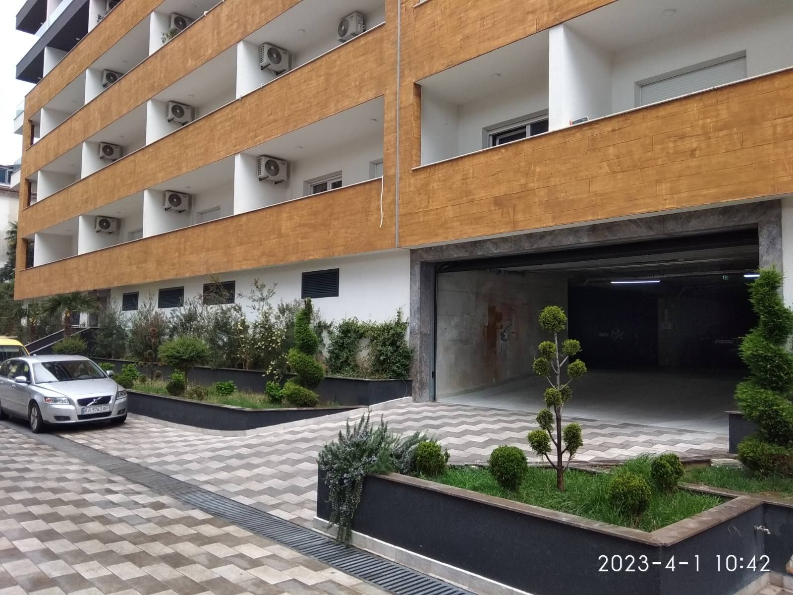 Garažno mesto u podzemnoj garazi novog kompleksa The Old Bakery,Budva. - Amfora Real Estate