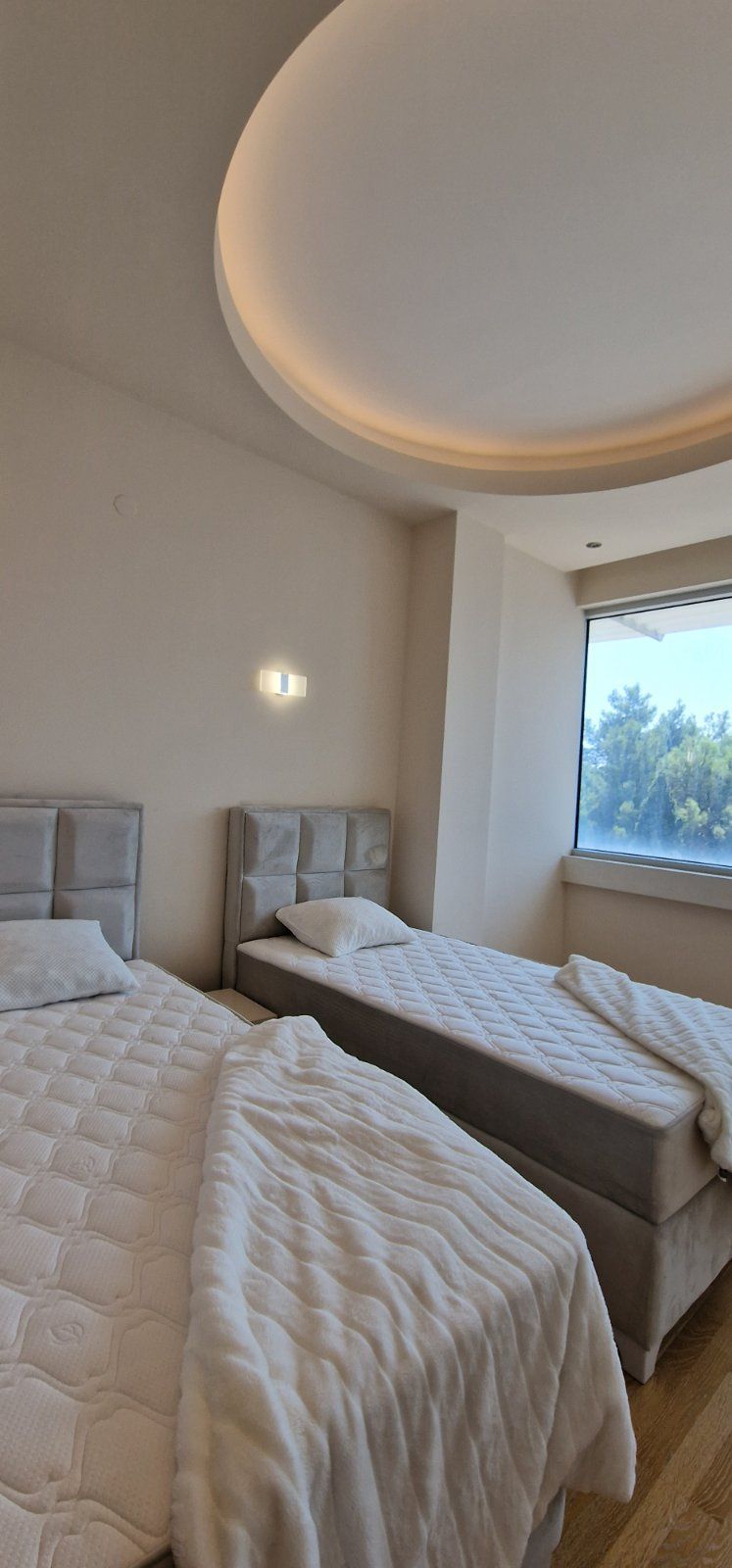 amforaproperty.com/Nov luksuzno opremljen dvosoban stan sa pogledom na more u Budvi - Nivel zgrada,Bulevar-Budva (NA DUZI PERIOD)