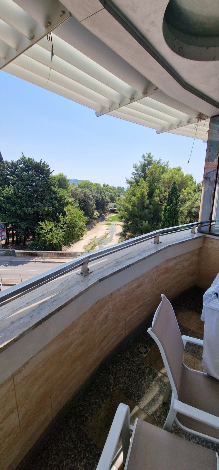amforaproperty.com/Nov luksuzno opremljen dvosoban stan sa pogledom na more u Budvi - Nivel zgrada,Bulevar-Budva (NA DUZI PERIOD)