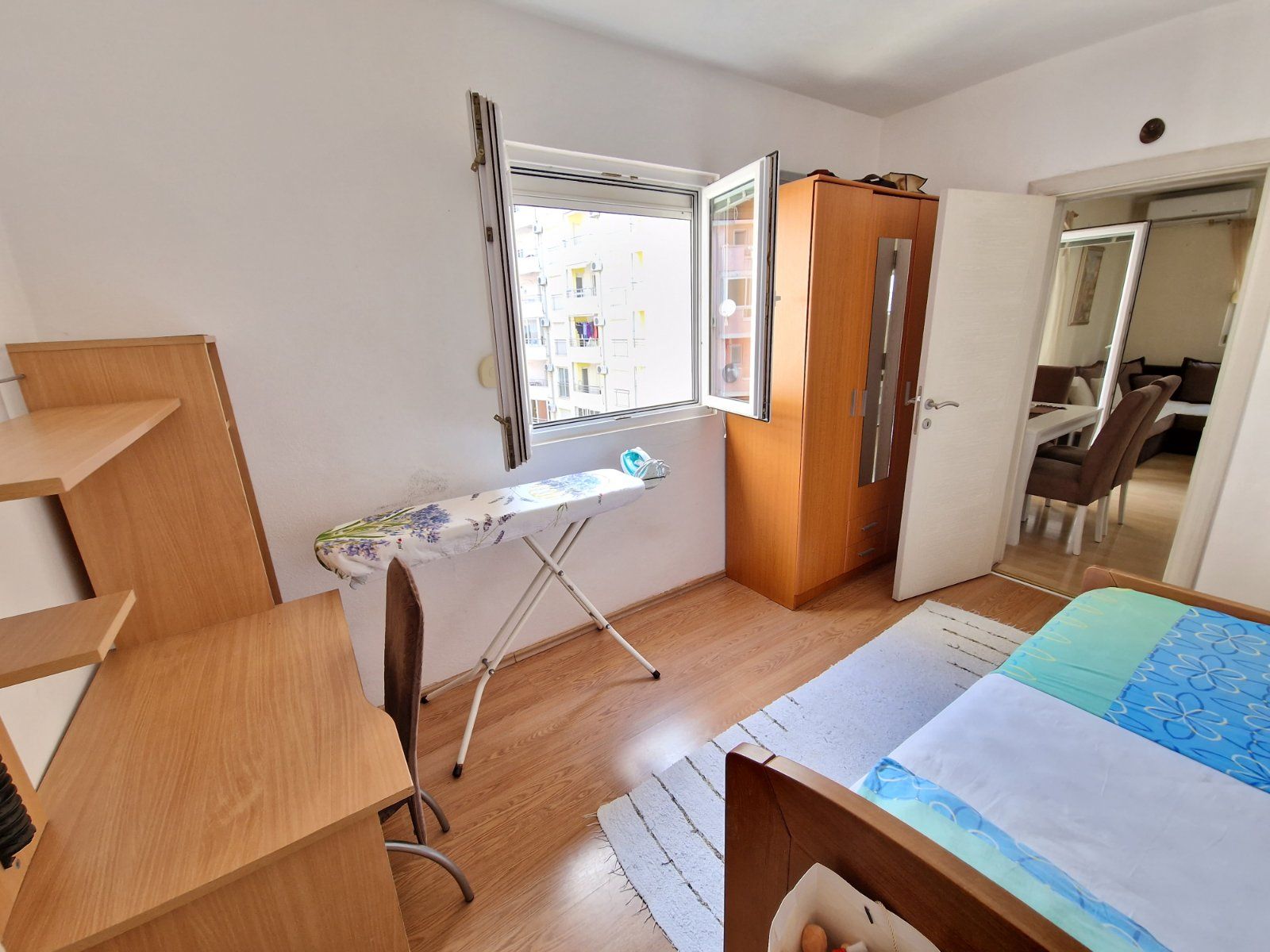 Namesten dvosoban stan 57m2 na odlicnoj lokaciji,kod nove osnovne škole,Rozino-Budva. - Amfora Real Estate