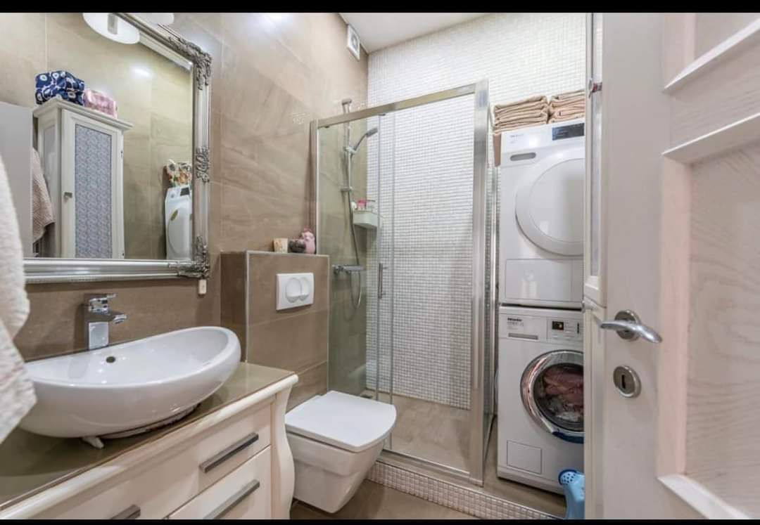 Trosoban luksuzno opremljen stan 110m2,Rozino-Budva. (NA DUZI VREMENSKI PERIOD) - Amfora Real Estate