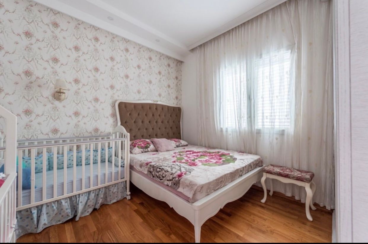 Trosoban luksuzno opremljen stan 110m2,Rozino-Budva. (NA DUZI VREMENSKI PERIOD) - Amfora Real Estate