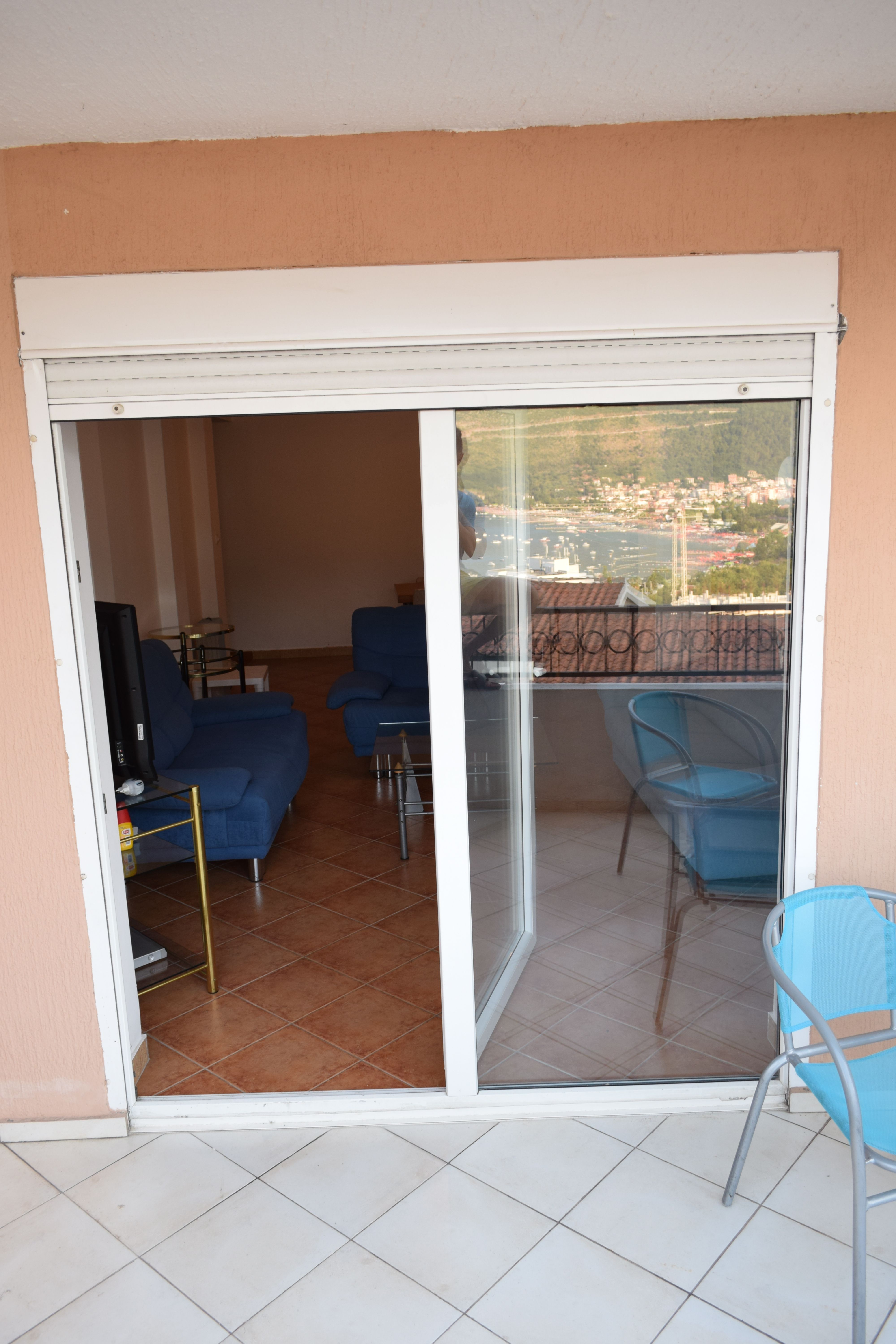 Trosoban stan 118m2 sa prelepim pogledom na more i grad,Vidikovac-Budva (GARAZNO MESTO UKLJUCENO U CENU) - Amfora Real Estate