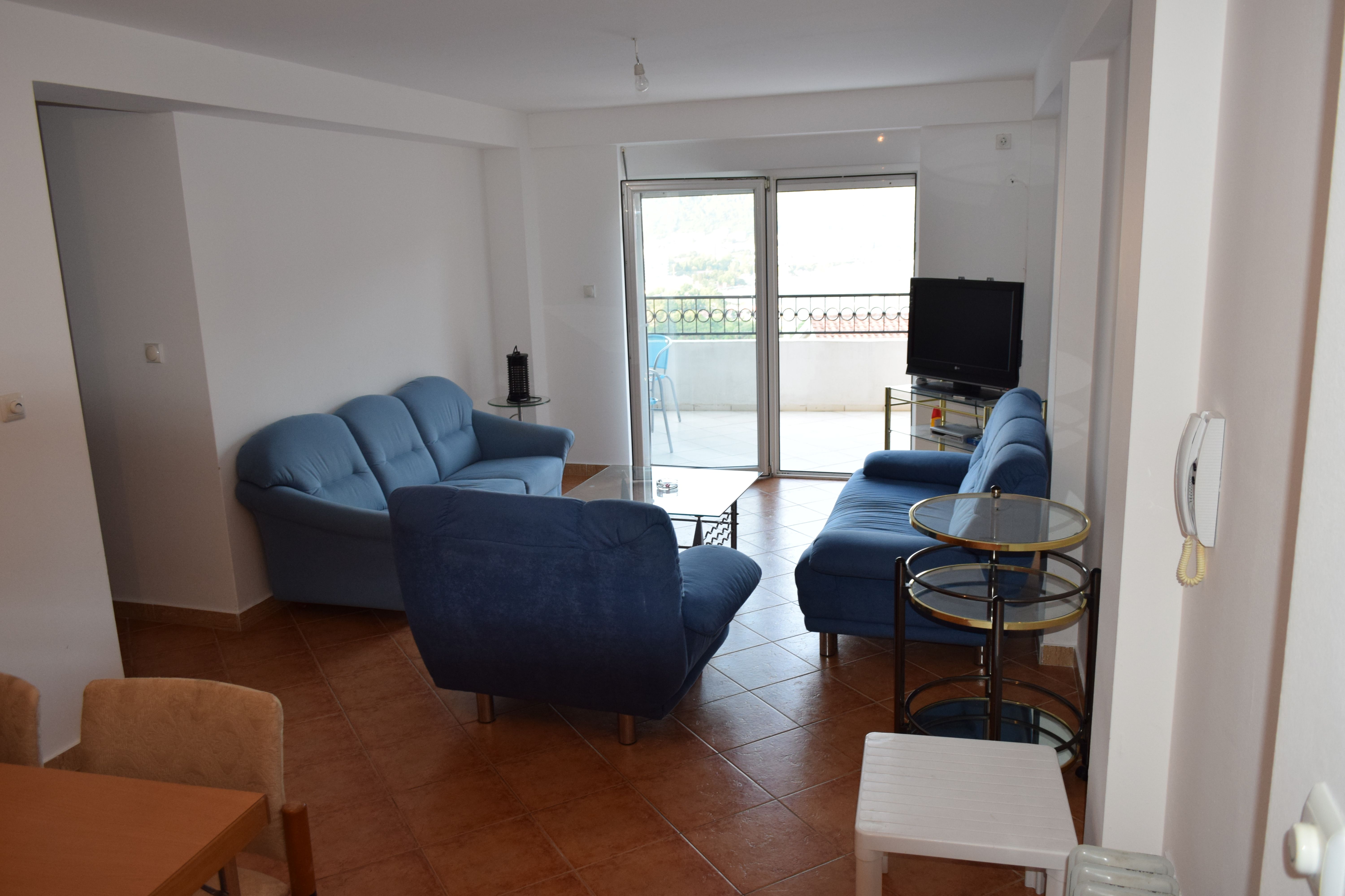 Trosoban stan 118m2 sa prelepim pogledom na more i grad,Vidikovac-Budva (GARAZNO MESTO UKLJUCENO U CENU) - Amfora Real Estate