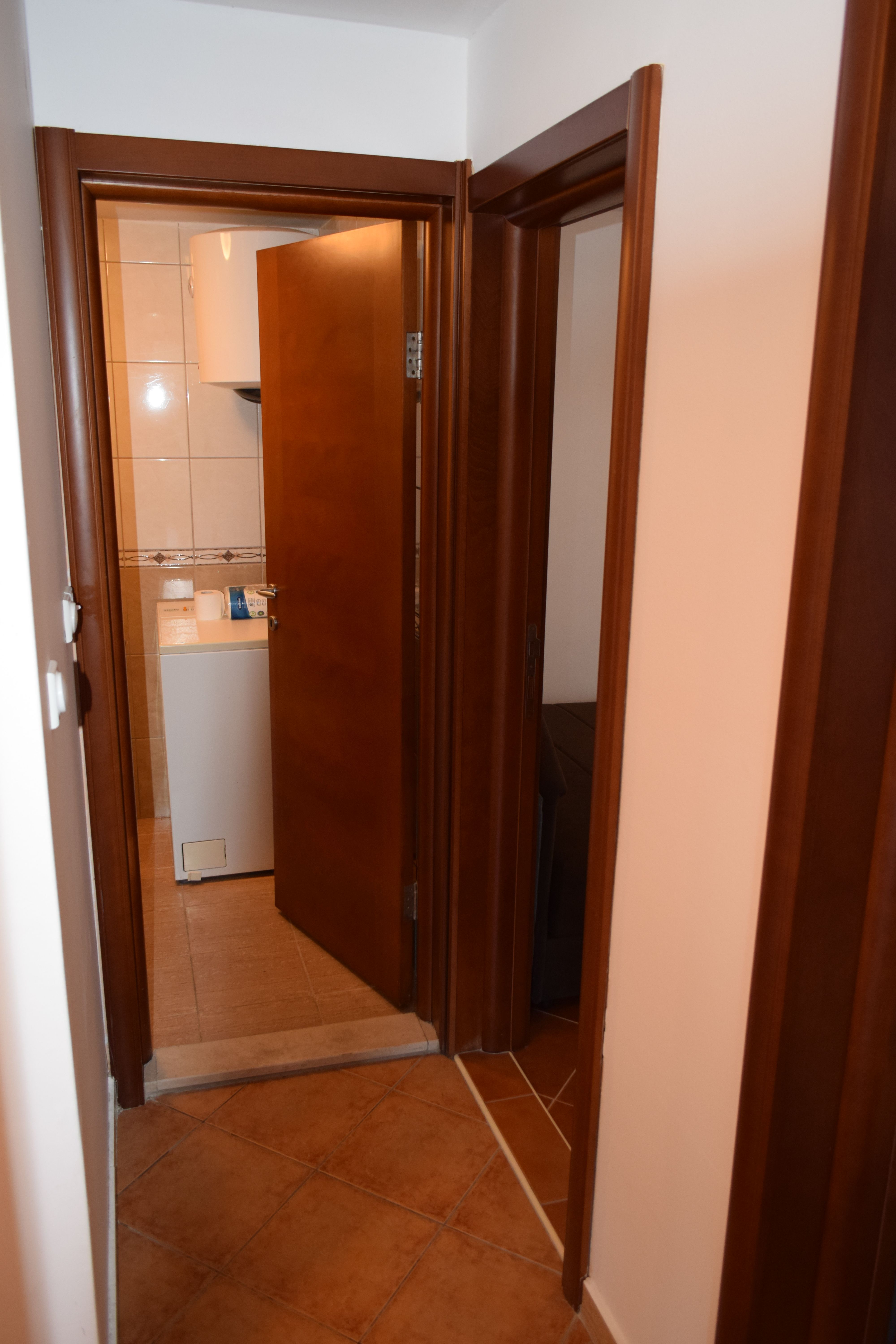 Trosoban stan 118m2 sa prelepim pogledom na more i grad,Vidikovac-Budva (GARAZNO MESTO UKLJUCENO U CENU) - Amfora Real Estate