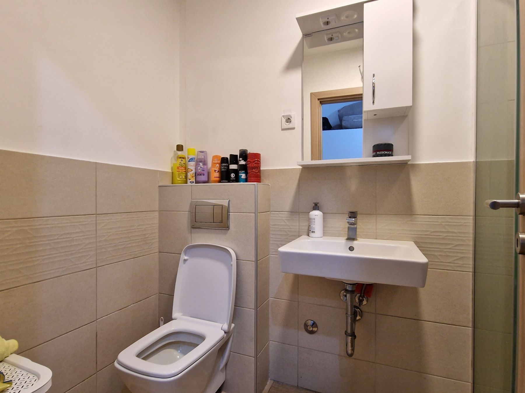 Moderno opremljena garsonjera 27m2 u kompleksu The Old Bakery u Budvi. - Amfora Real Estate