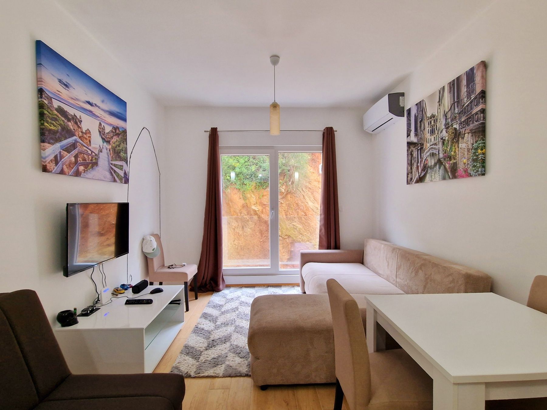 Moderno opremljena garsonjera 27m2 u kompleksu The Old Bakery u Budvi. - Amfora Real Estate