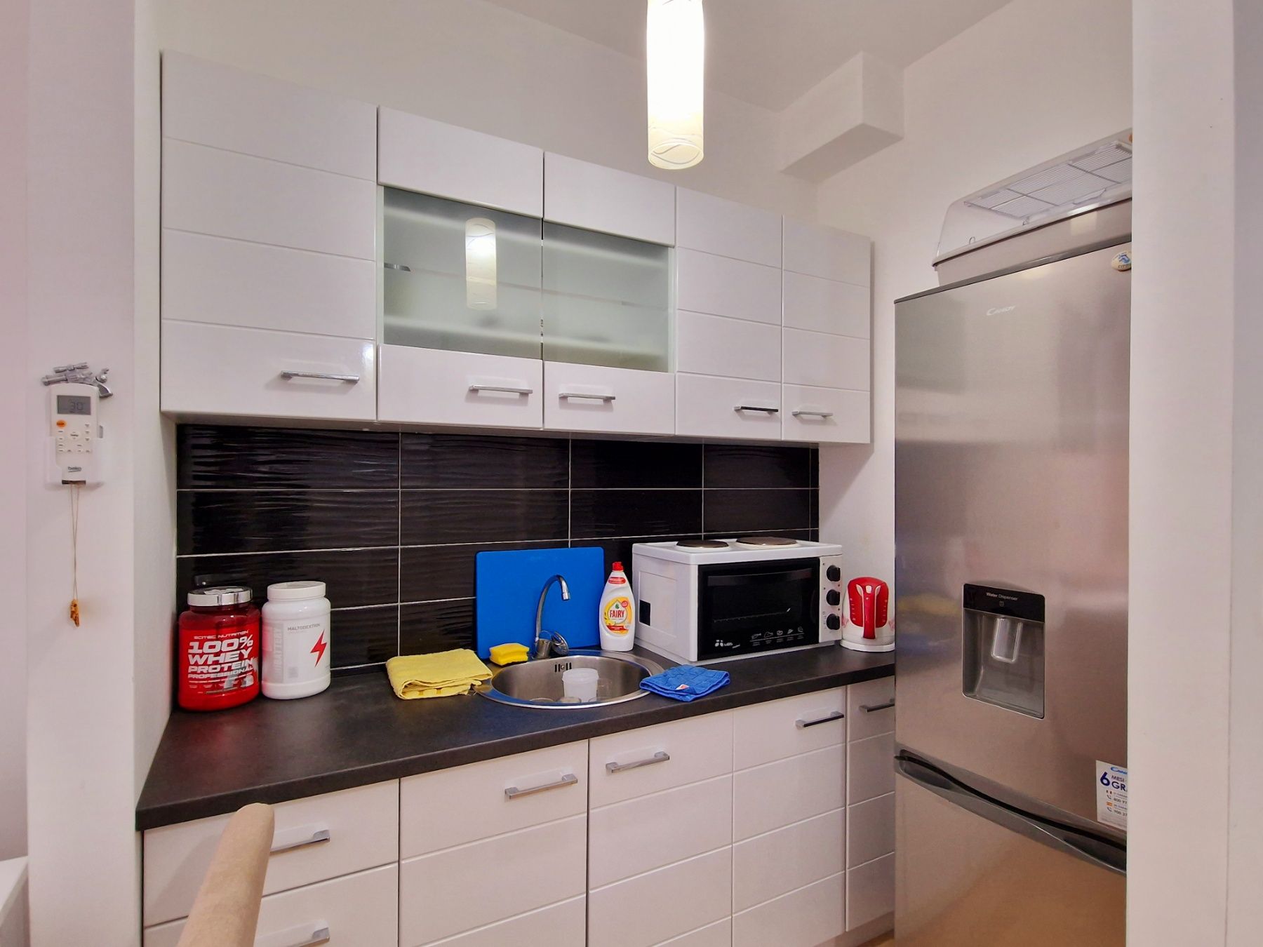 Moderno opremljena garsonjera 27m2 u kompleksu The Old Bakery u Budvi. - Amfora Real Estate