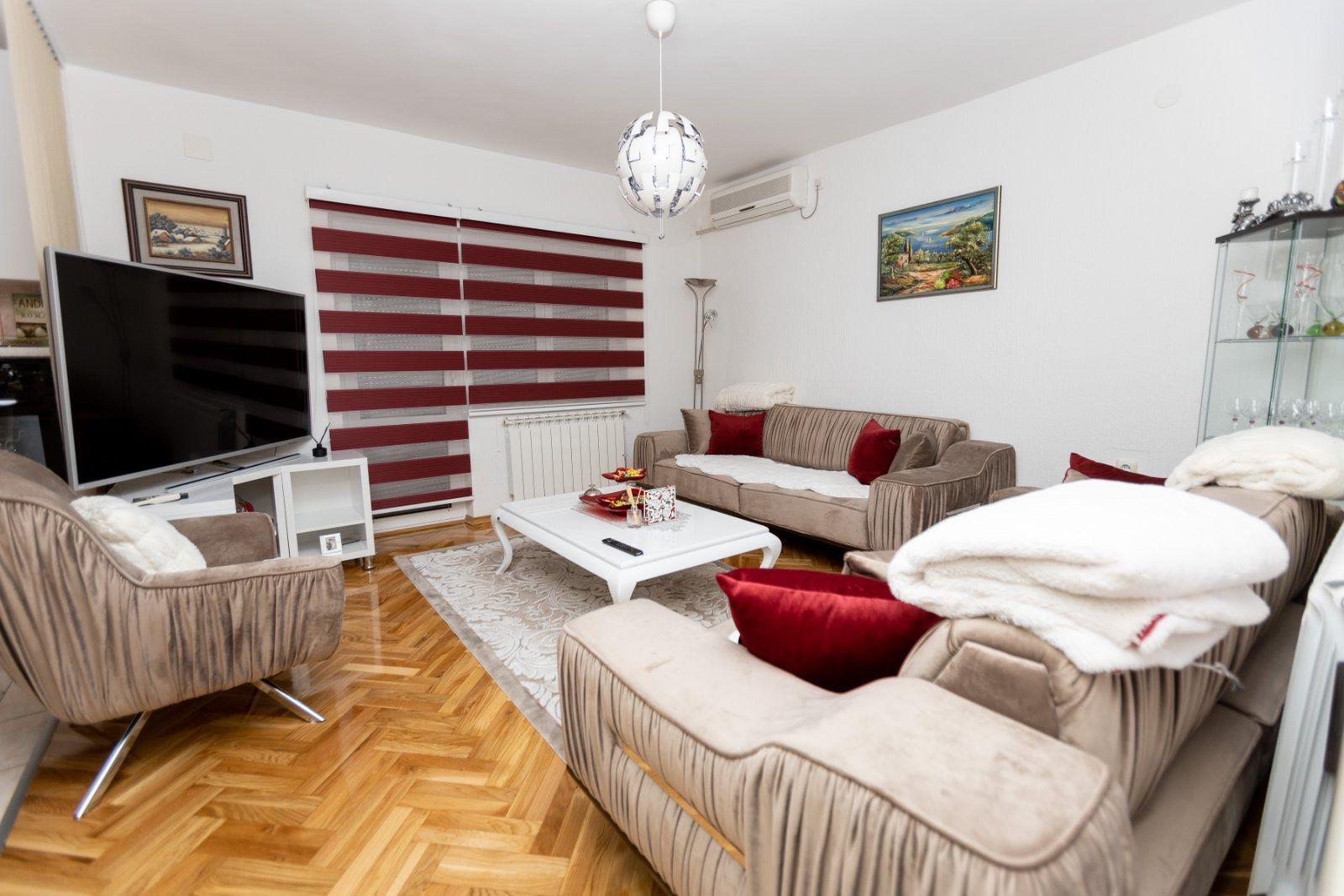 Trospratna kuca na atraktivnoj lokaciji,Bar-Bjelisi. - Amfora Real Estate