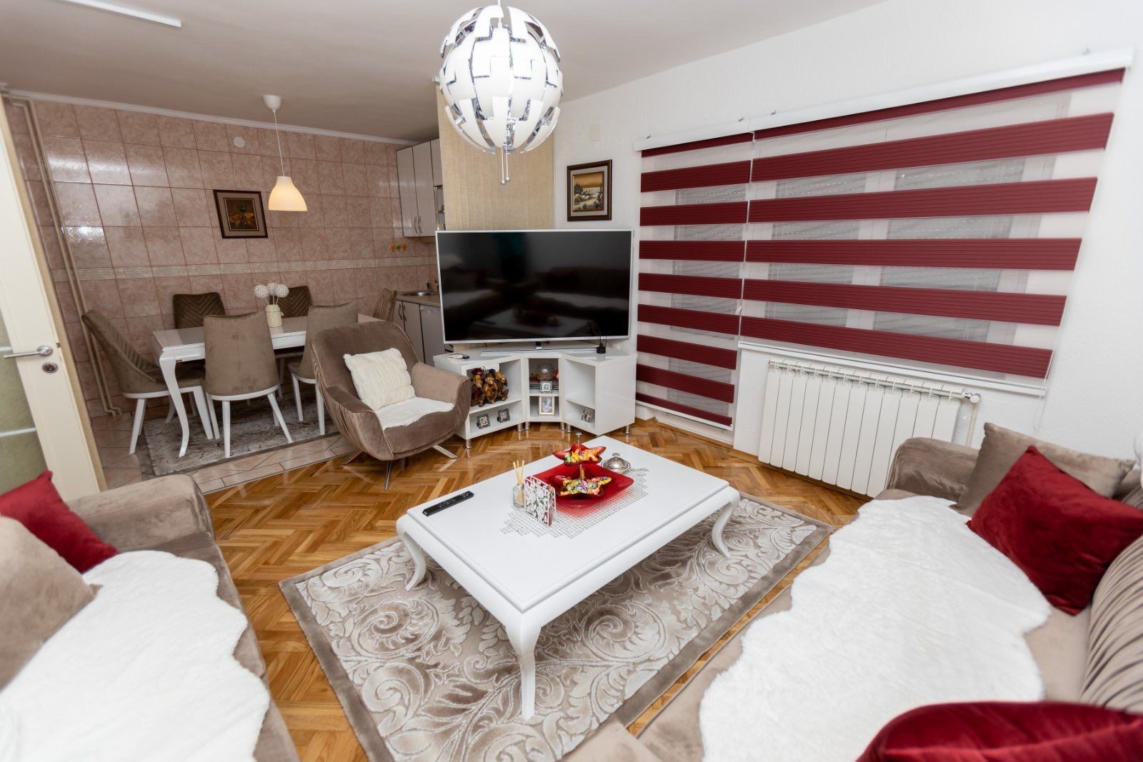 Trospratna kuca na atraktivnoj lokaciji,Bar-Bjelisi. - Amfora Real Estate