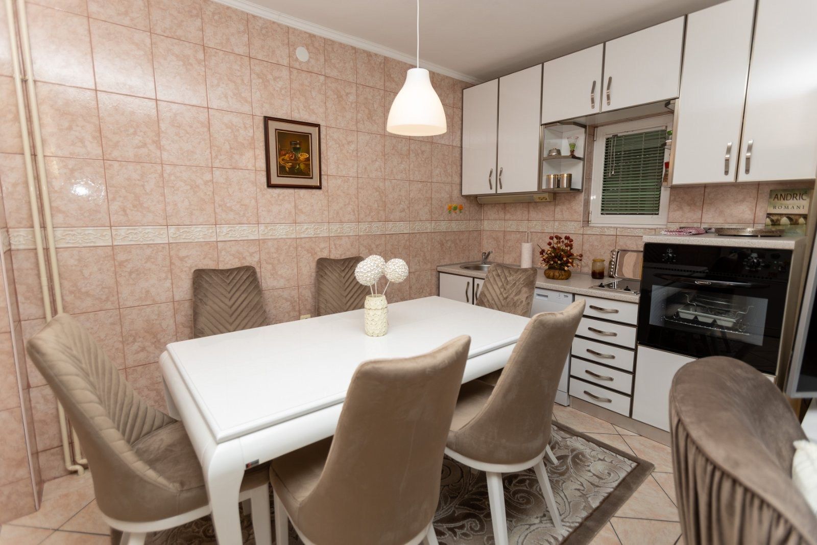 Trospratna kuca na atraktivnoj lokaciji,Bar-Bjelisi. - Amfora Real Estate