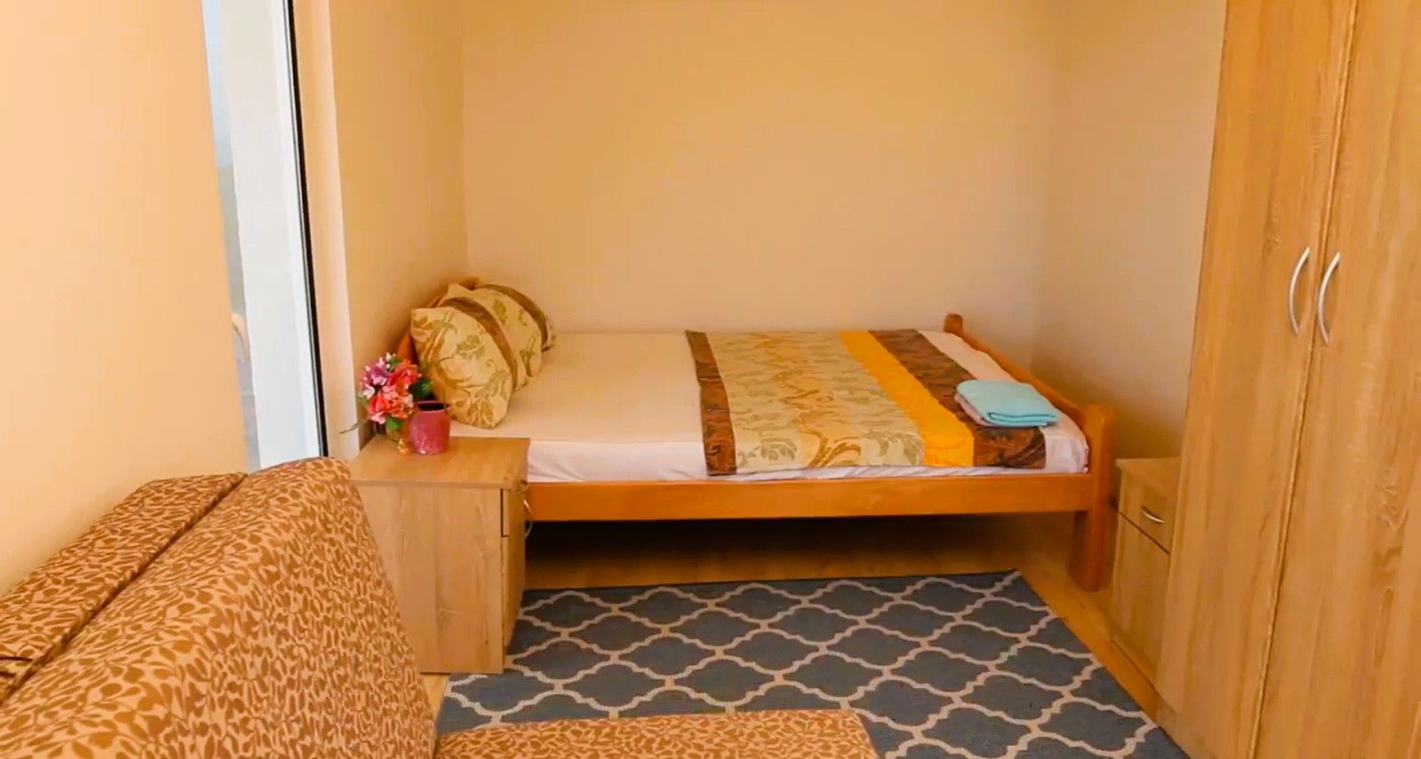 Luksuzna trospratna vila 382m2 sa bazenom i panoramskim pogledom na more u Krimovici, opština Kotor (NA DUZI VREMENSKI PERIOD) - Amfora Real Estate