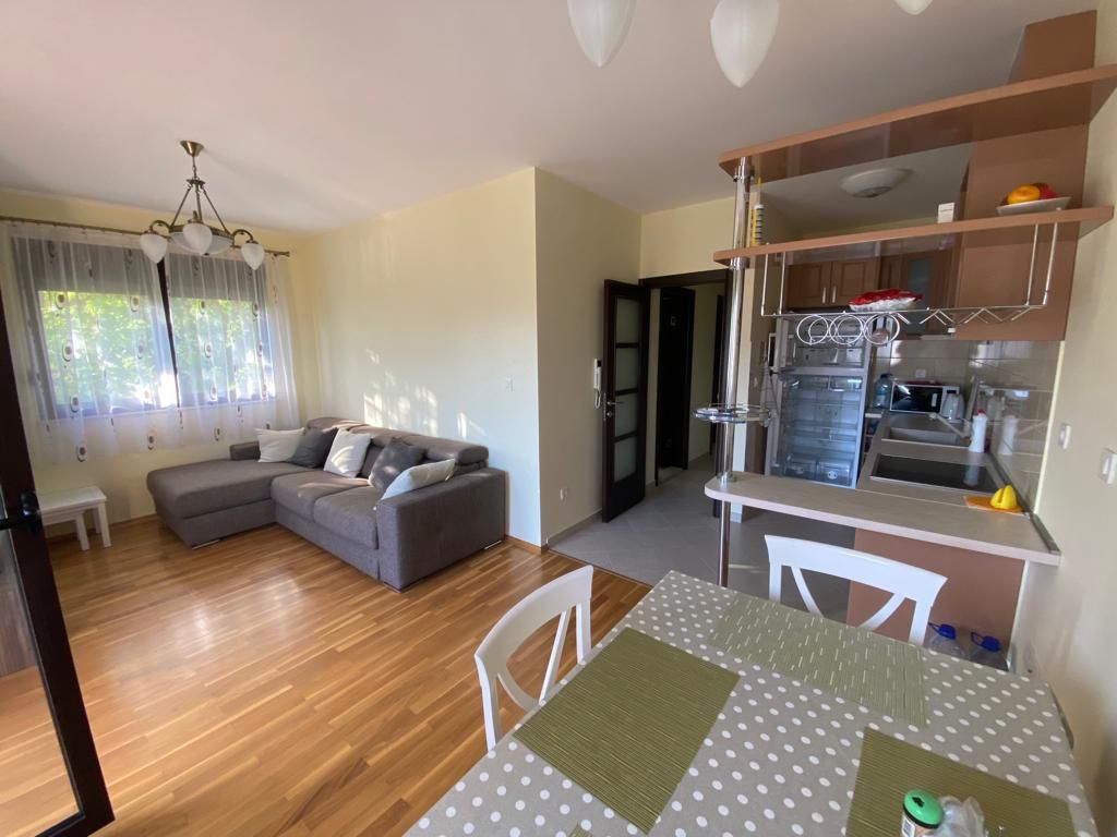 Dvosoban namesten stan 61m2 plus terasa,sa prelepim pogledom na more,Budva-Lazi. - Amfora Real Estate