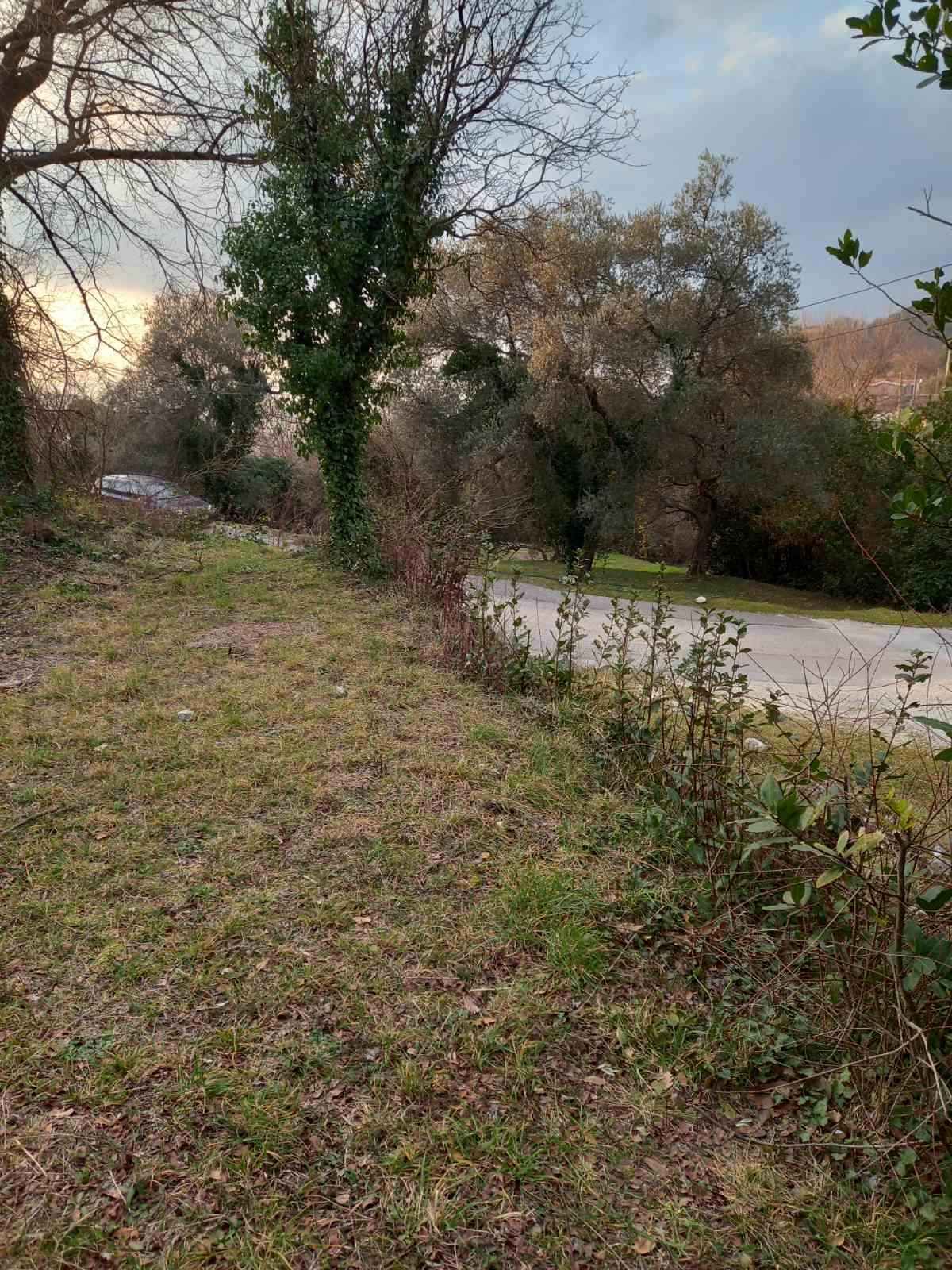 Prodaja,Naljezici,Kotor-Plac 1300m² sa pogledom na zaliv - Amfora Real Estate