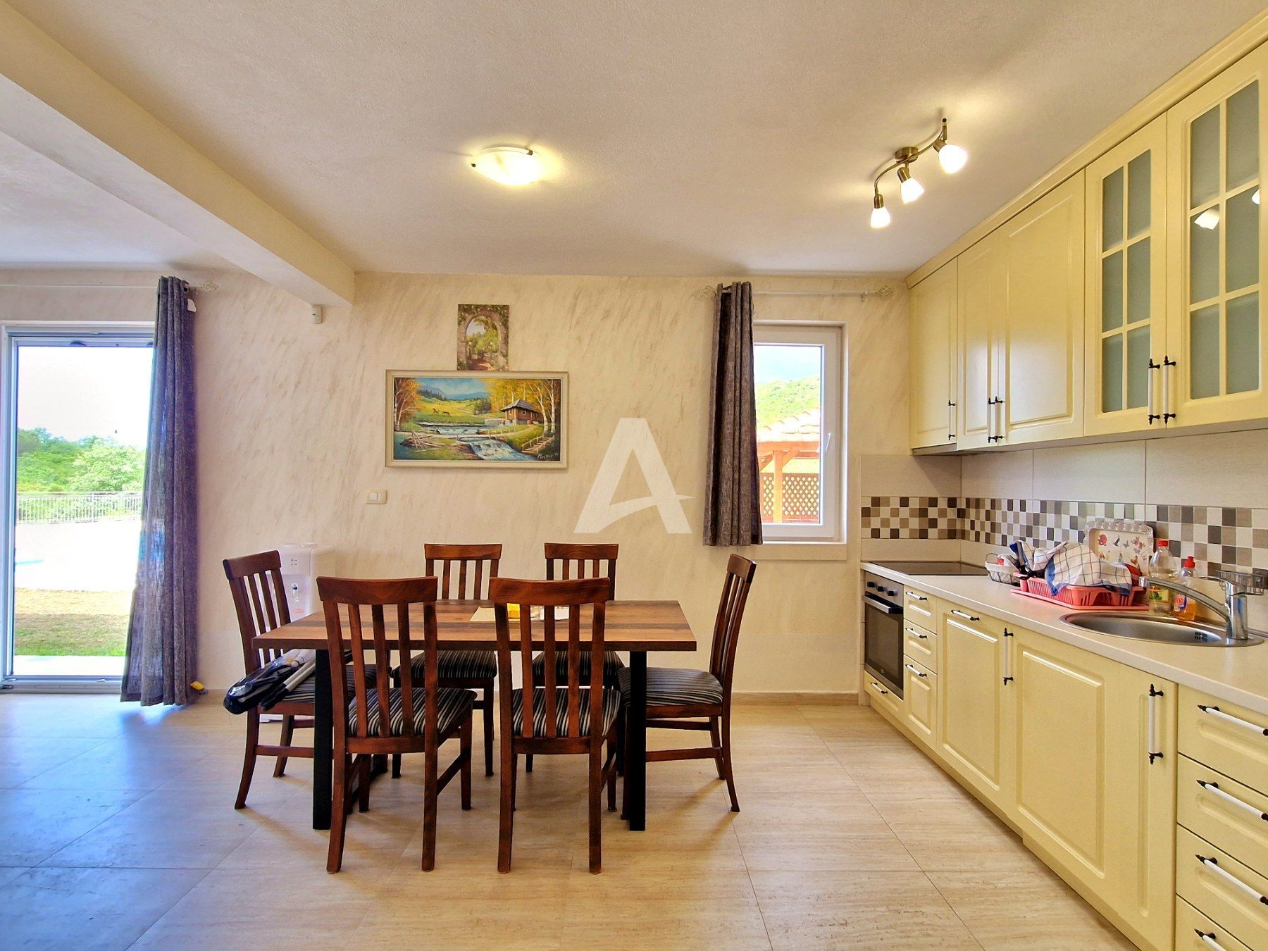 amforaproperty.com/Ekskluzivna vila sa bazenom u Zagori, opština Kotor