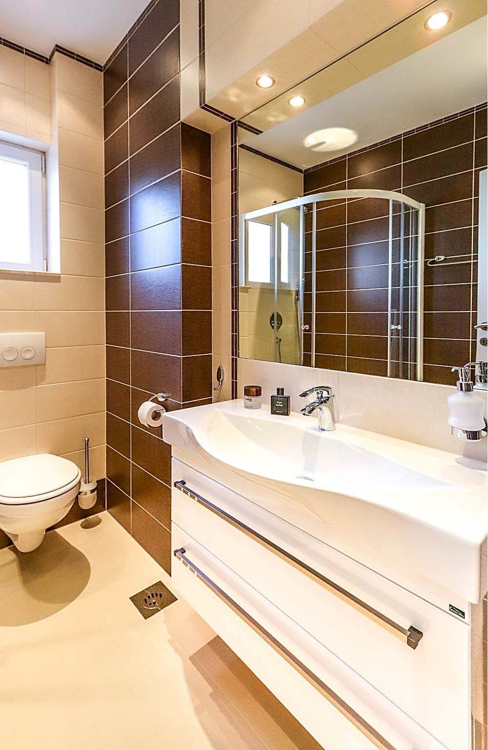 amforaproperty.com/LUKSUZNO OPREMLJEN DVOSOBAN STAN 84M2 U BECICIMA