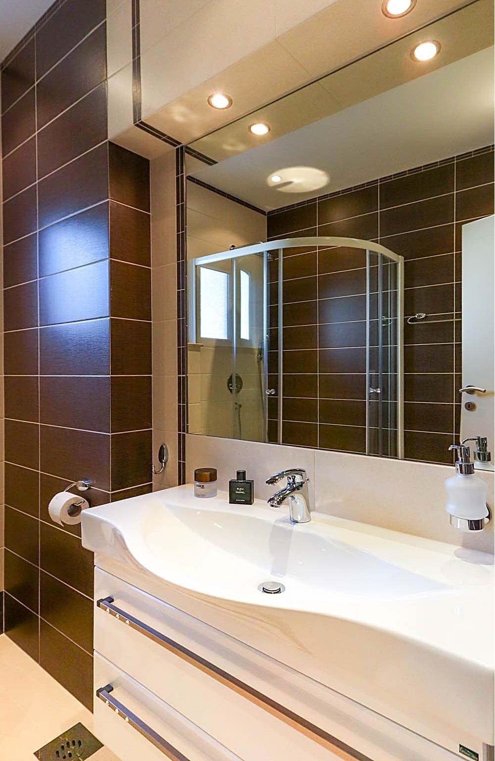 amforaproperty.com/LUKSUZNO OPREMLJEN DVOSOBAN STAN 84M2 U BECICIMA