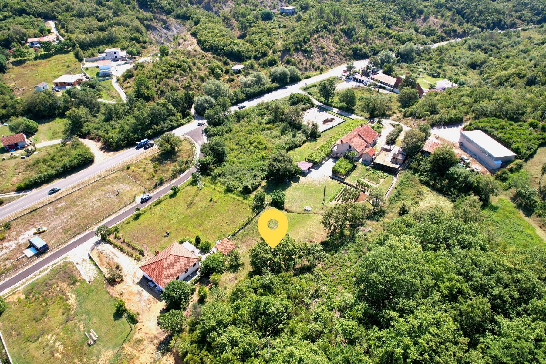 amforaproperty.com/Plac na Prodaju - 1135 m2, Radanovići, Opština Kotor