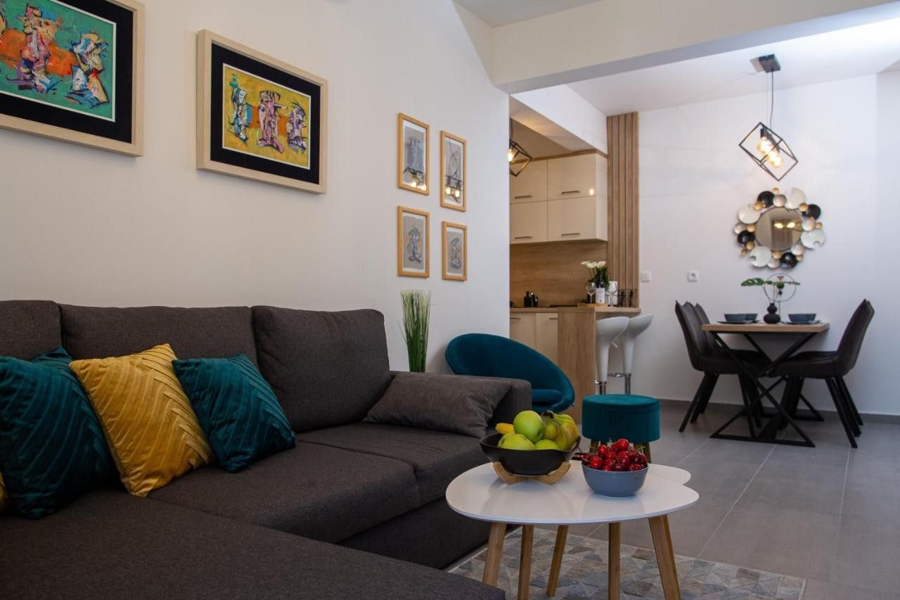 amforaproperty.com/Jednosoban lepo opremljen stan sa garaznim mestom u Budvi (Na period od 01.10 do 01.06.2025)
