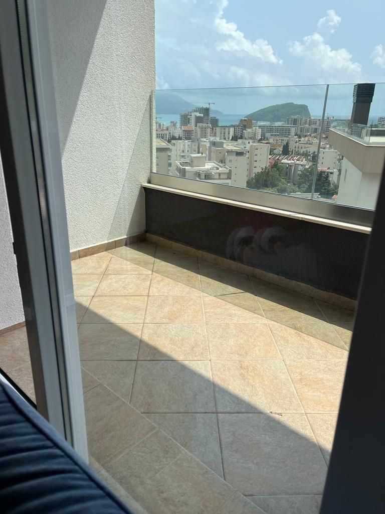 JEDNOSOBAN STAN SA POGLEDOM NA MORE,THE OLD BAKERY- BUDVA (NA PERIOD DO 01.06.2026) - Amfora Real Estate