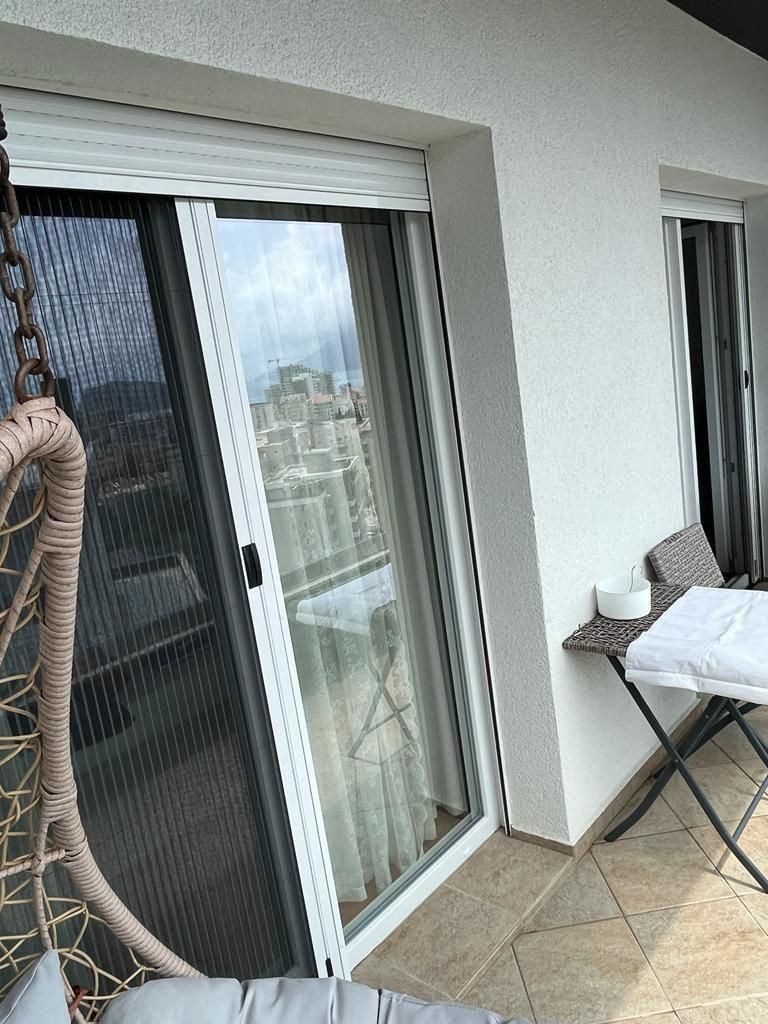 JEDNOSOBAN STAN SA POGLEDOM NA MORE,THE OLD BAKERY- BUDVA (NA PERIOD DO 01.06.2026) - Amfora Real Estate