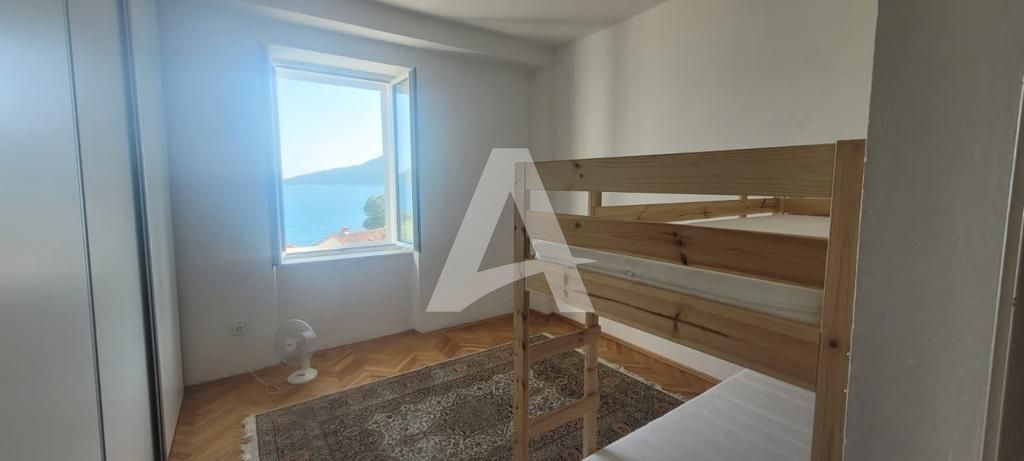 amforaproperty.com/DVOSOBAN STAN 60M2 U HERCEG NOVOM, TOPLA - POGLED NA MORE!